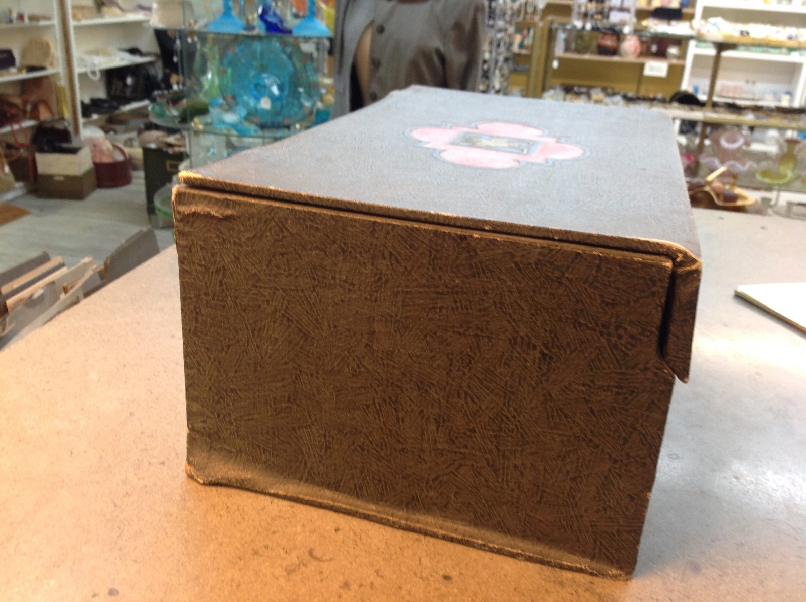 VTG HART SCHAFFNER & MARX MAIL ORDER SALESMAN SAMPLE DISPLAY CASE BOX MEN SUITS