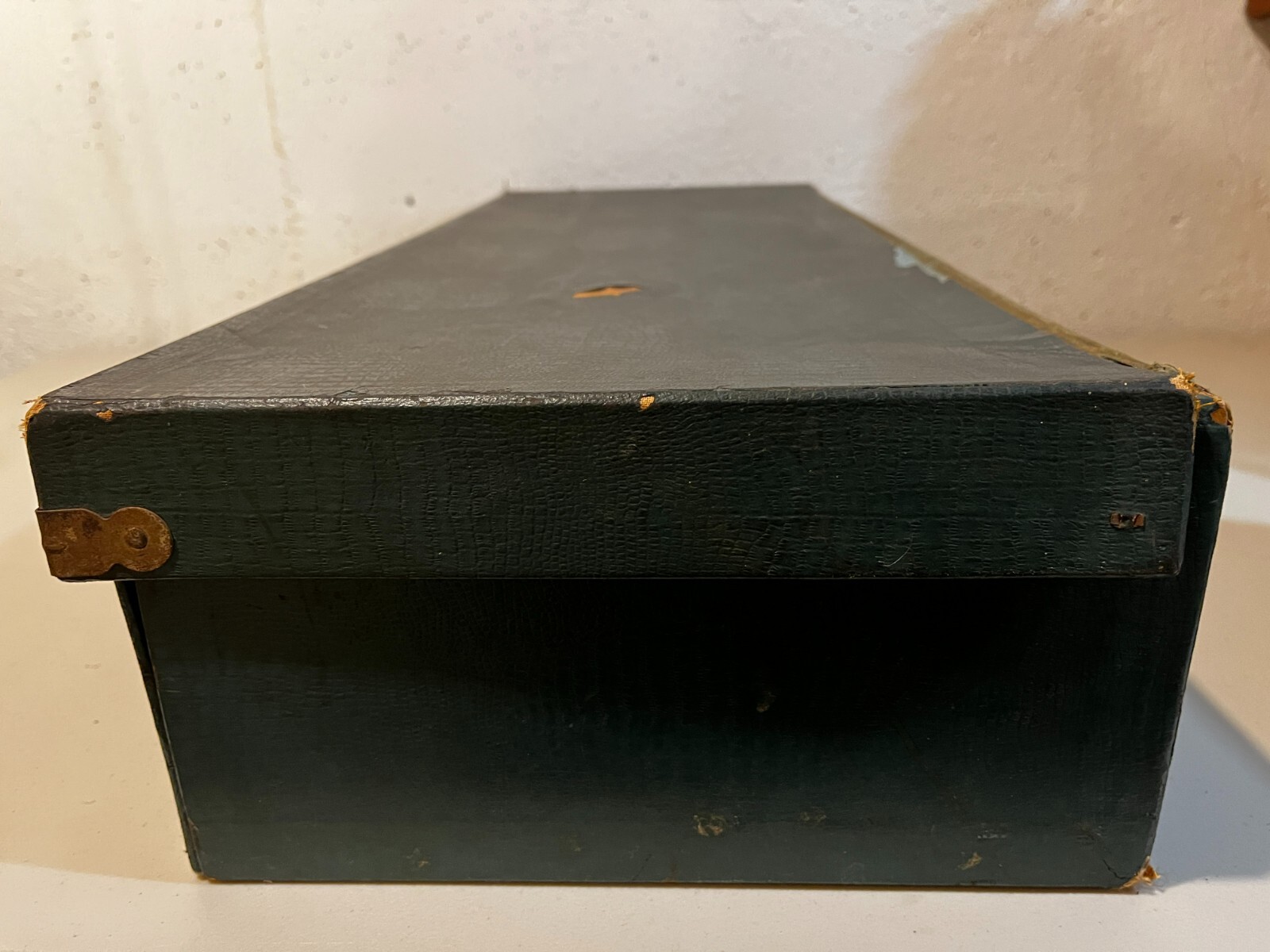 1941 Ferris Wool Co. Woolen Co Suit Sample Case Tailor Salesman Display Box