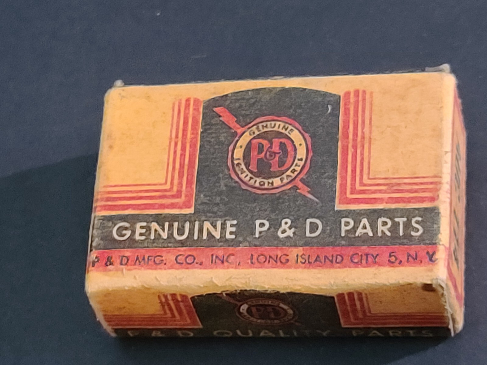 Vintage P & D Quality Parts Advertising EMPTY Box Display Long Island City NY