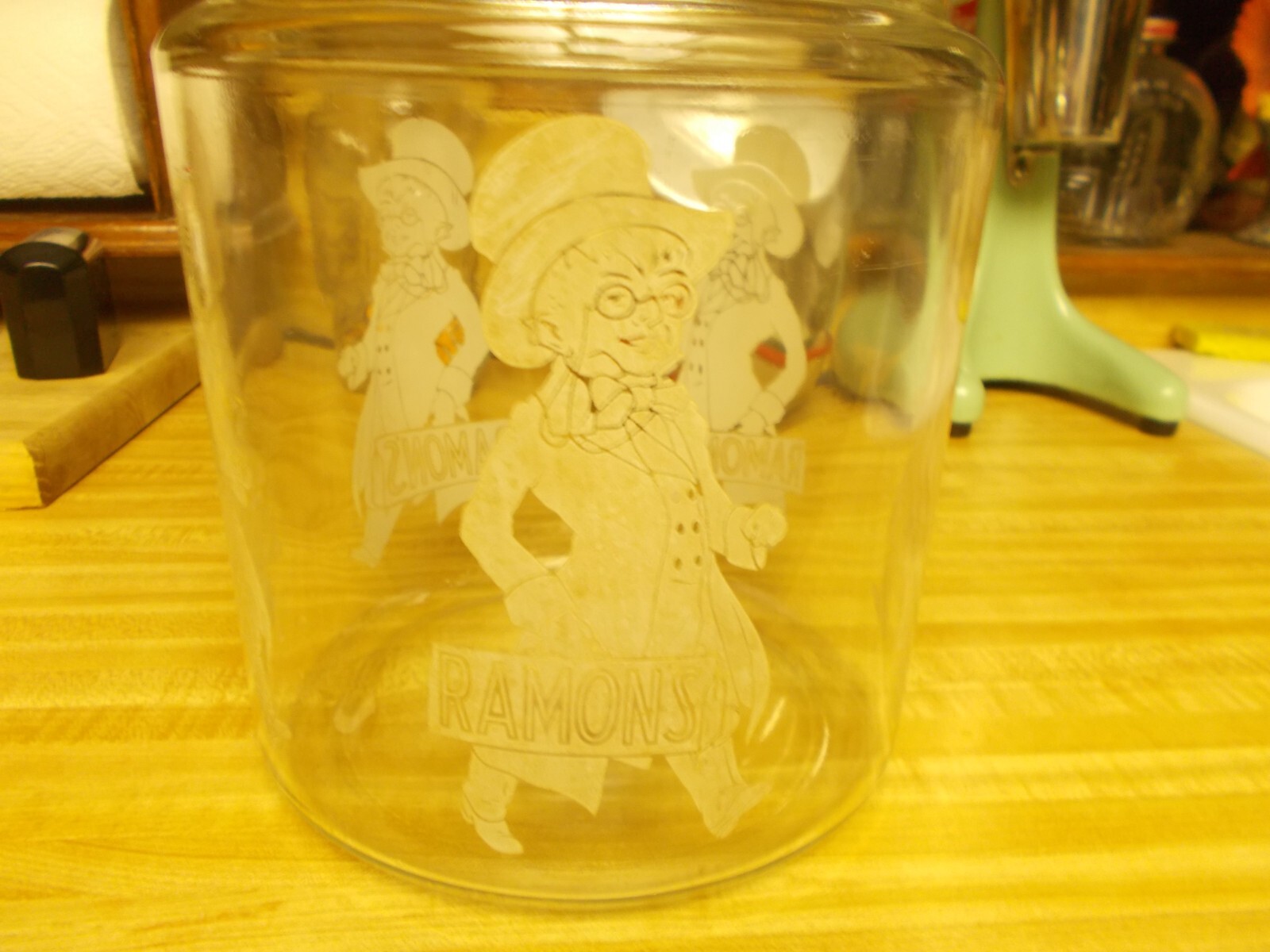 VTG Ramon’s The Little Doctor Laxative Pills Counter Store Display Jar W/Lid