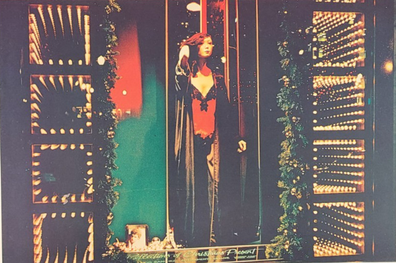 1978 I. MAGNIN SF WINDOW DISPLAY PHOTO PRINT REFLECTIONS OF CHRISTMAS PRESENT