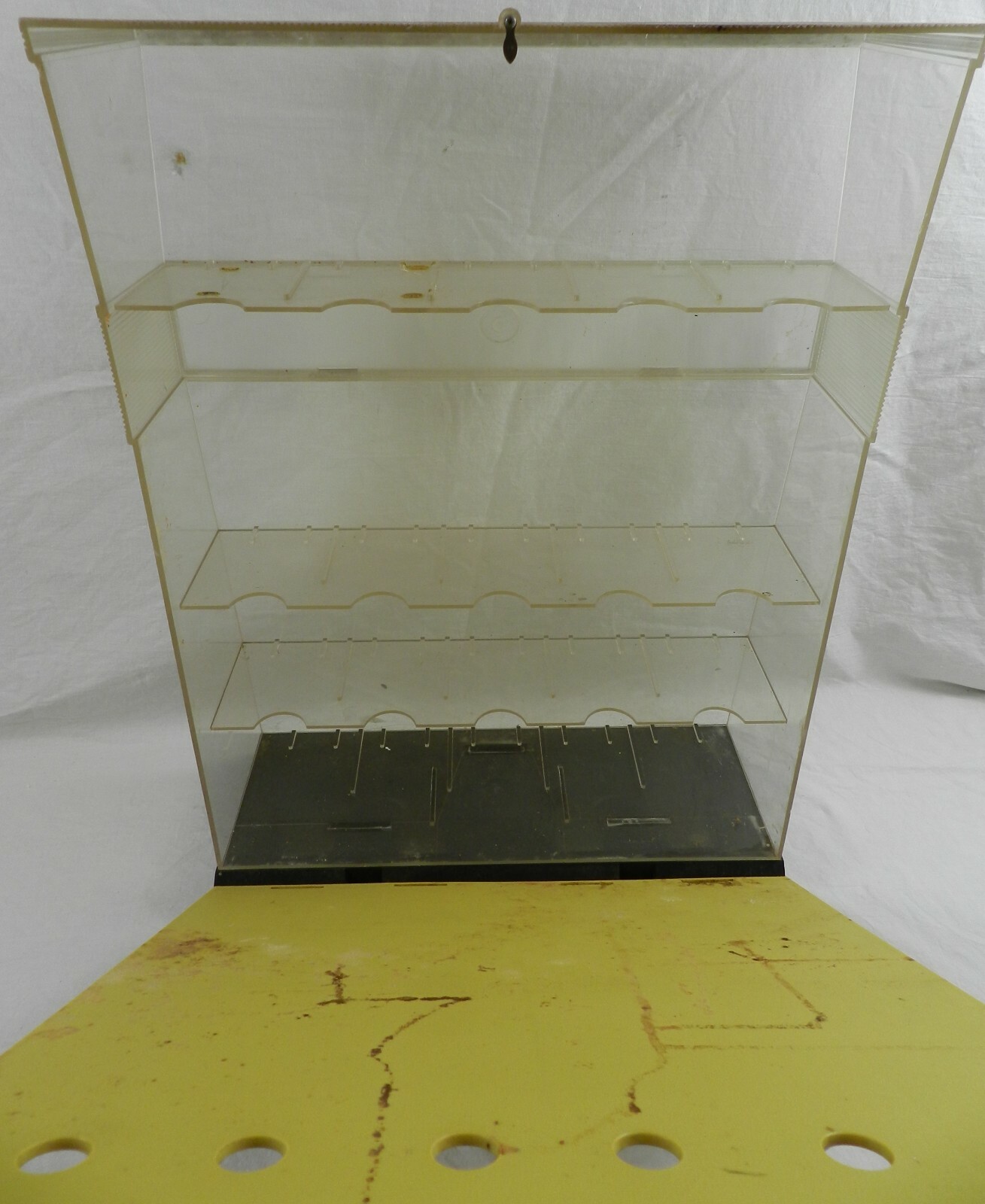 Vintage Mid Century Plexiglas Store Counter-top Sales/Product Display Unit/Case