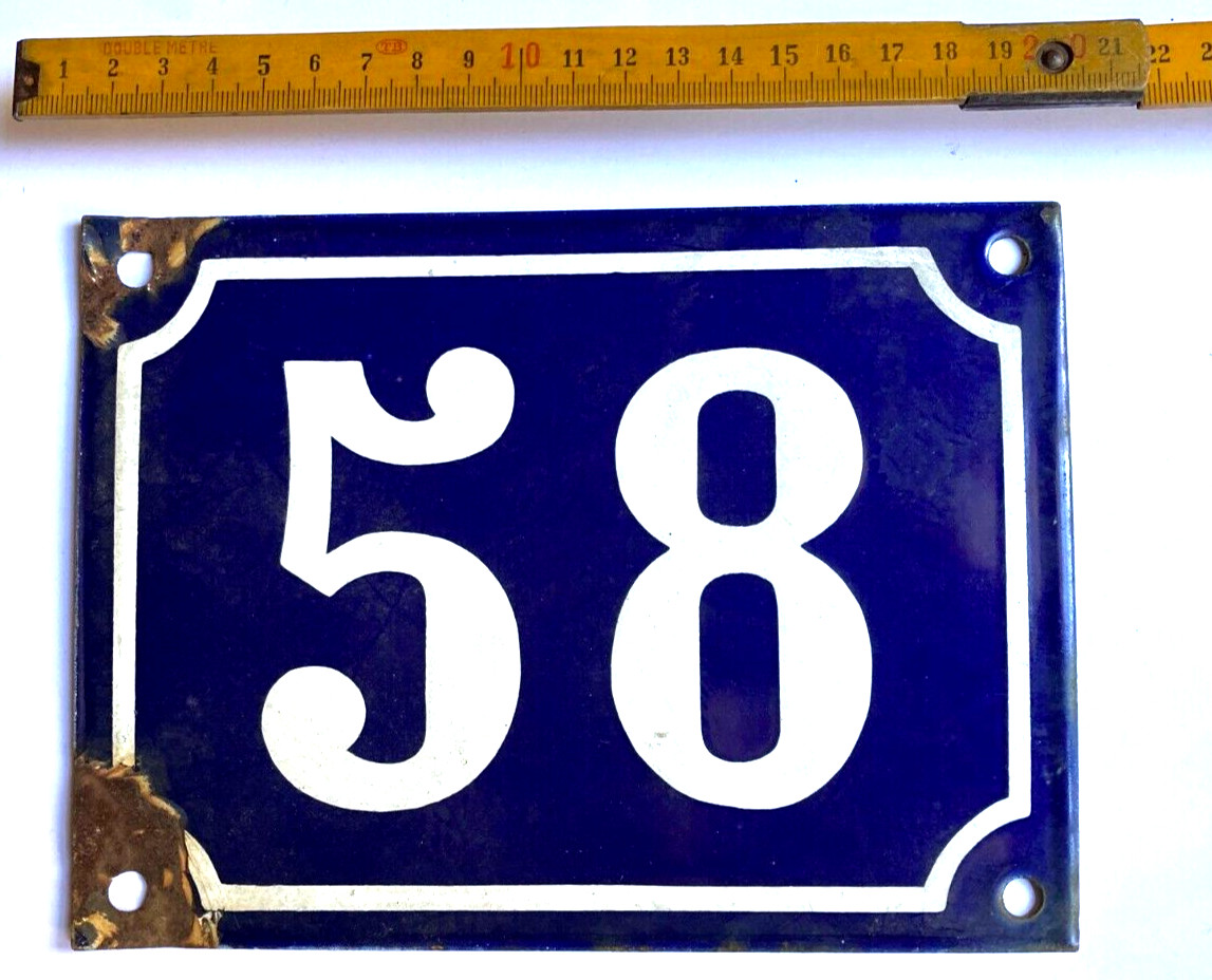 OLD ENAMELED PLAQUE. STREET NUMBER 58 – 20×15 cm