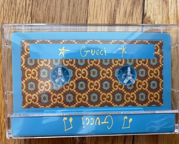 Auth Gucci Novelty 2021 Holiday Blue Cassette USB Limited Rare VIP Gift