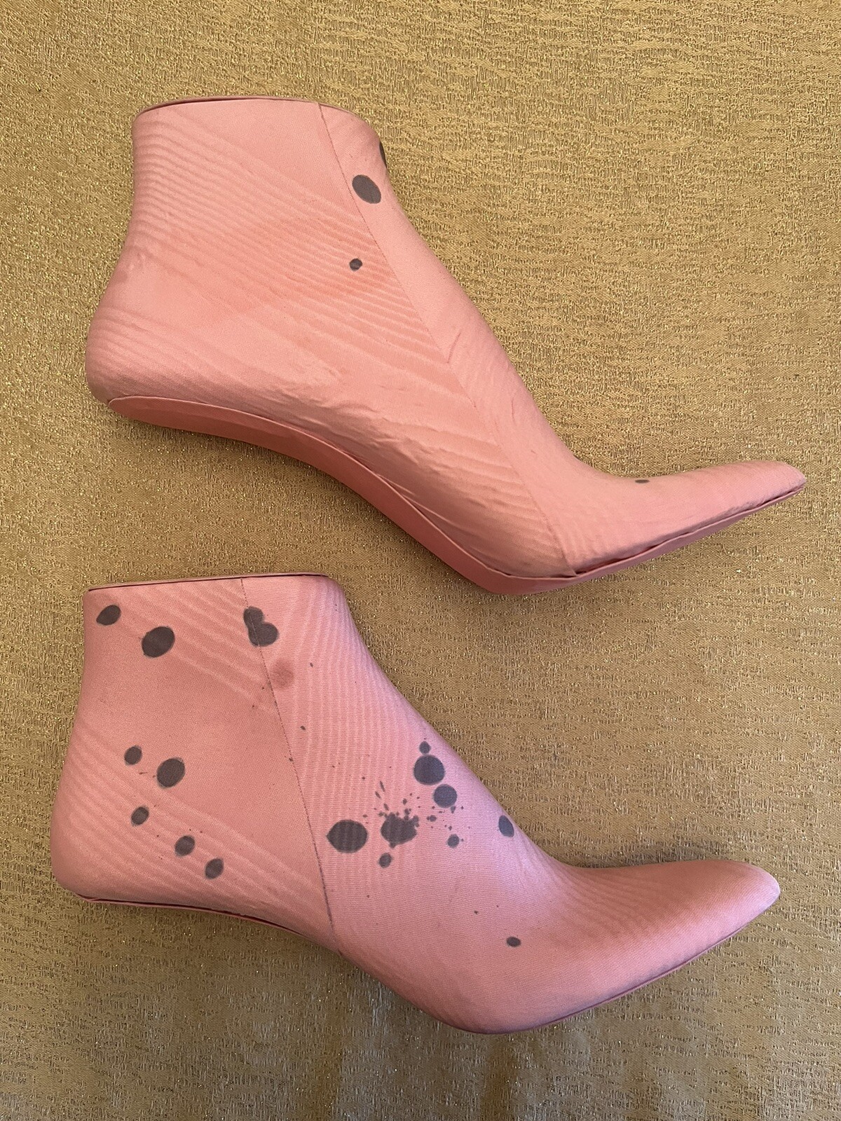 RARE Gucci Store Display Feet Used In Store set of 2 *damaged with paint*