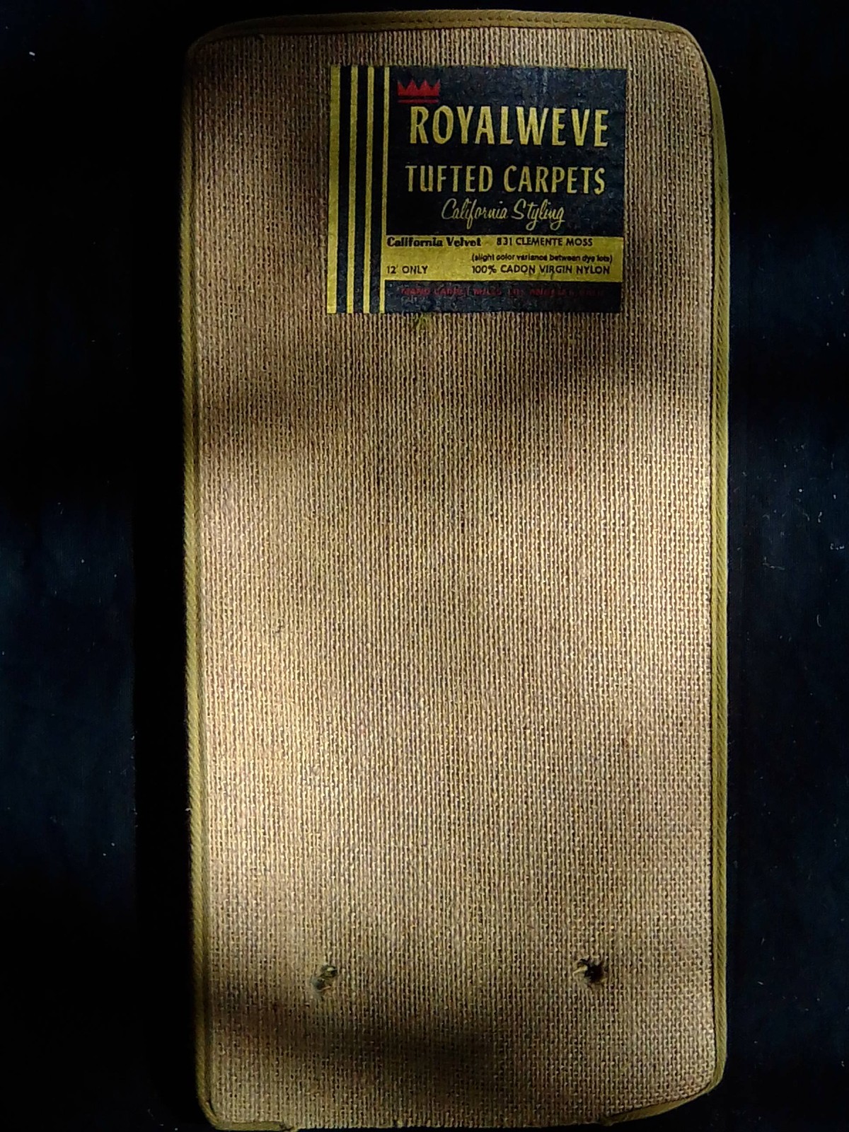 NEW/Vintage MCM Royalweve Carpet Sample Demo 1973 Color: Clemente Moss 18.2″x9″