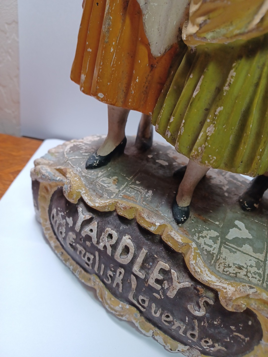 Antique Yardley’s Lavender Olde English Figurine Advertising Shop Display RRGS1