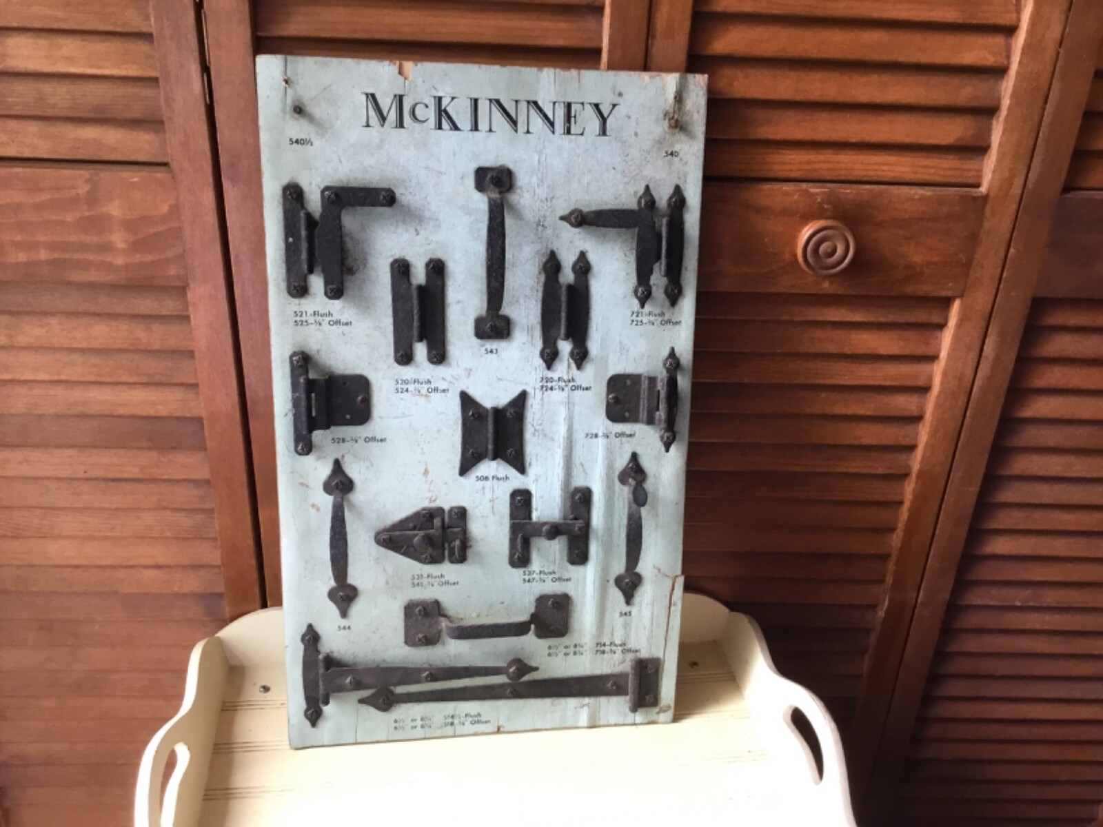 ANTIQUE McKINNEY ADVERTISING STORE DISPLAY 14 BLACK WROUGHT IRON HINGES HANDLES+