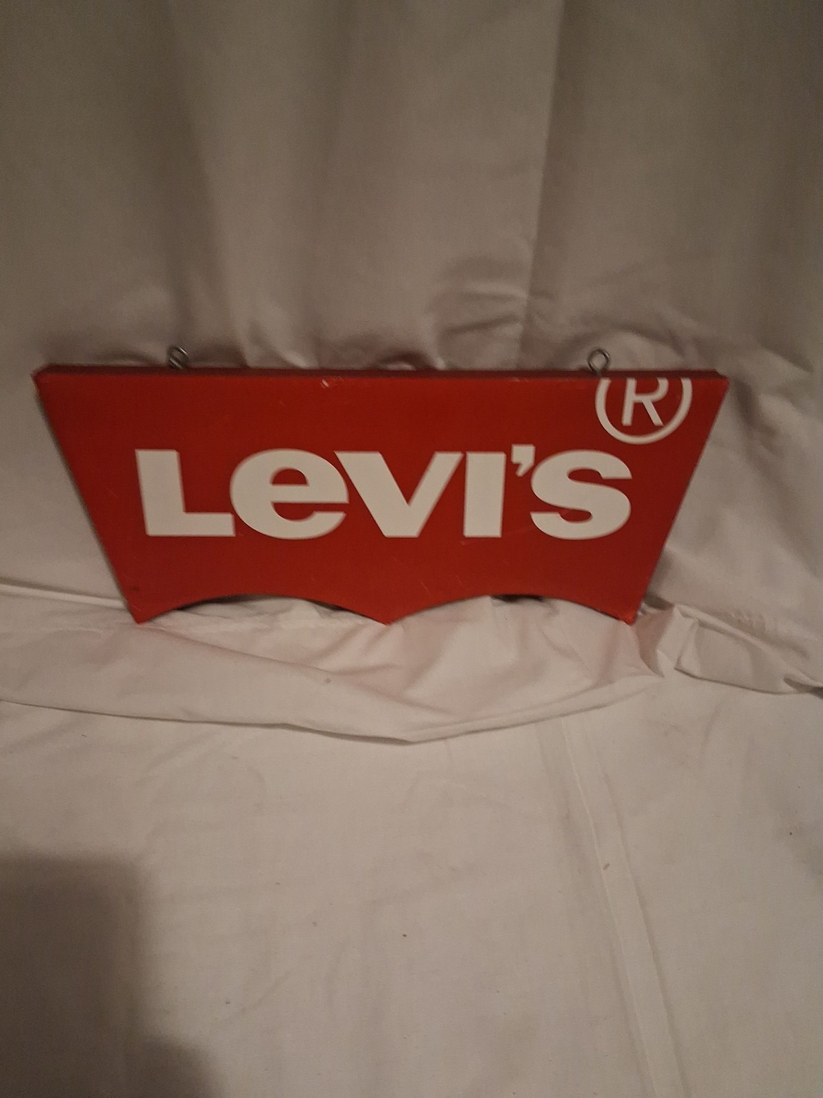 Levi’s Batwing Logo Store Display Wall Sign Red White 3D Cutout