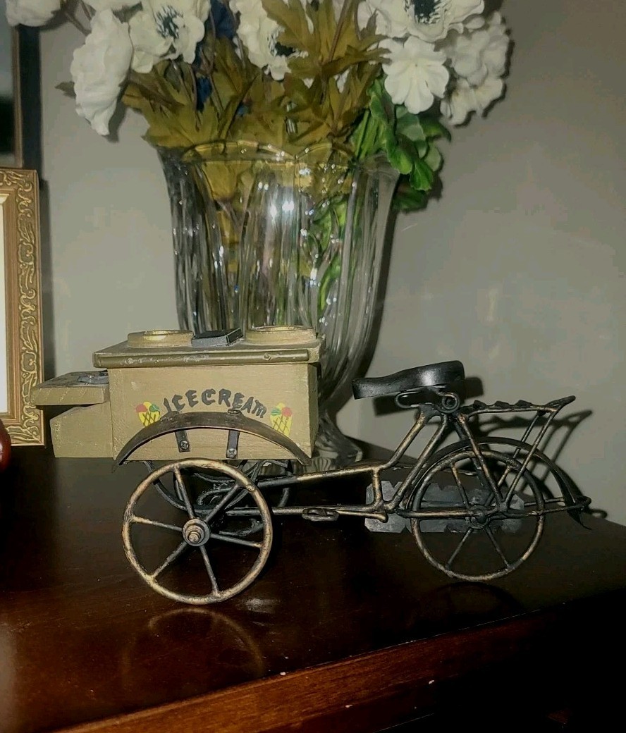Vintage Repro Metal Wood Hand Painted Ice Cream Vender 3 Wheel Bicycle Cart