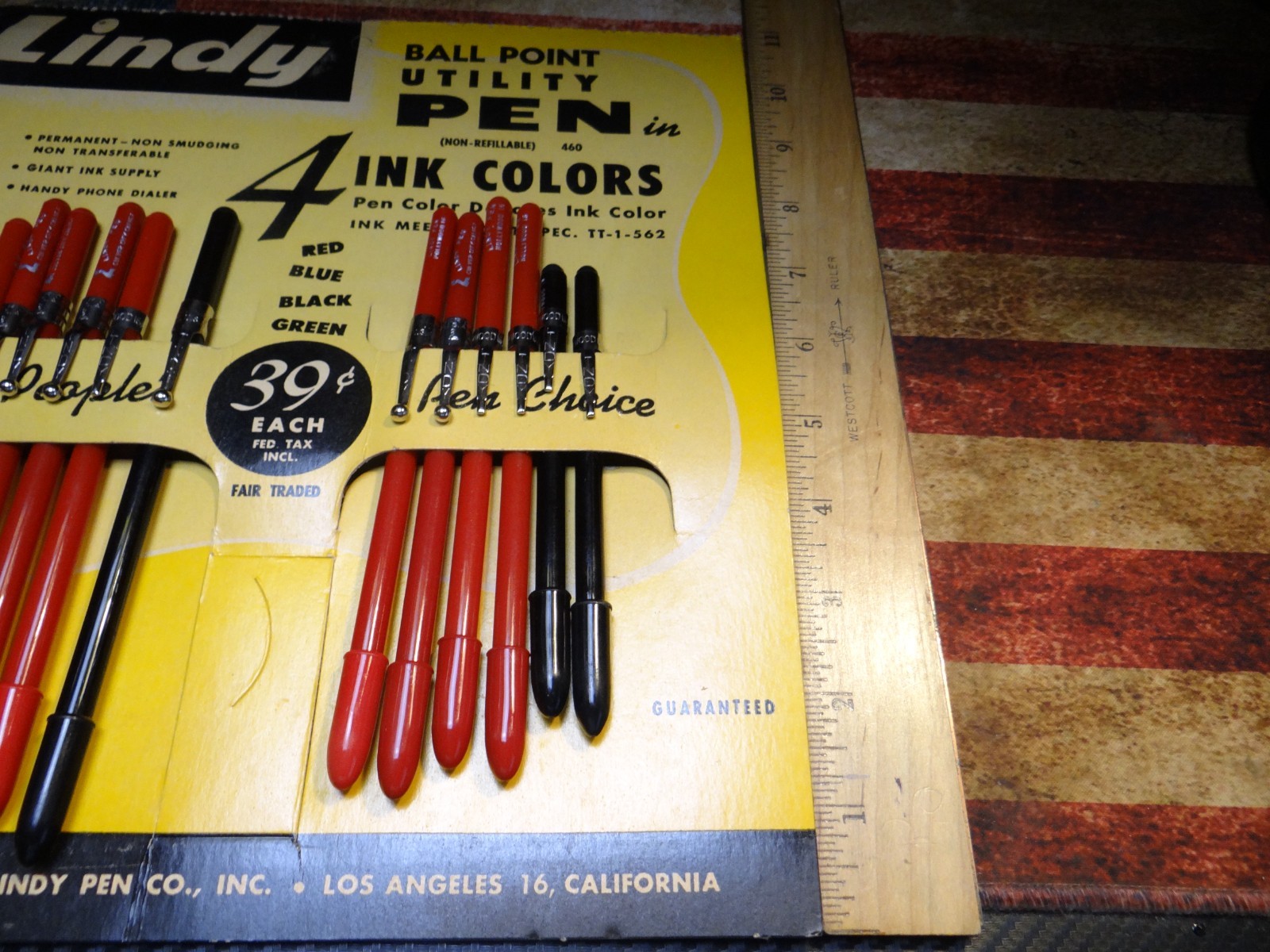 Vintage Lindy Pens Store Display with 12 Pens