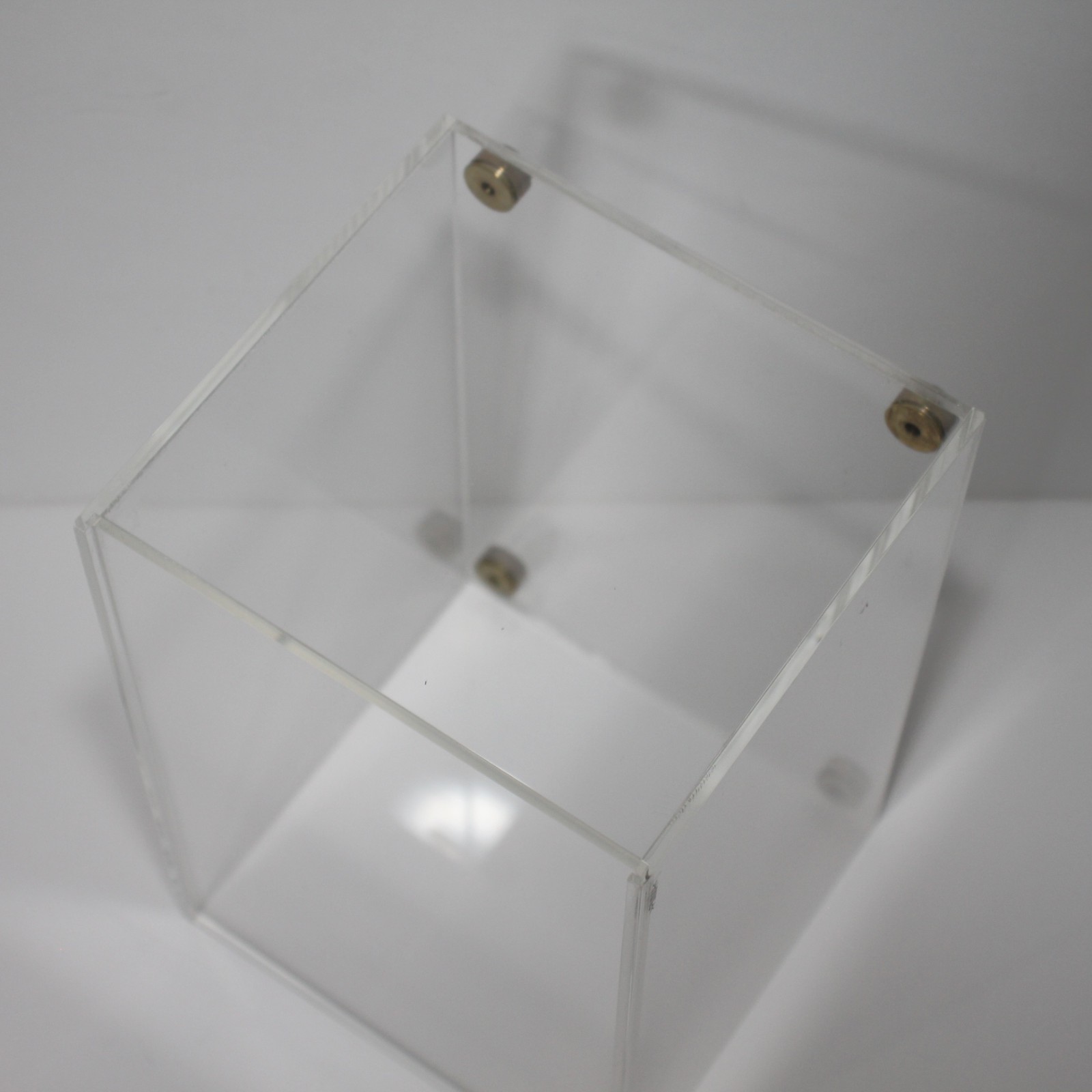 IKEA Acrylic Display BJÖRNARP BJORNARP – IKEA ID: 303.643.48 Detolf Clear