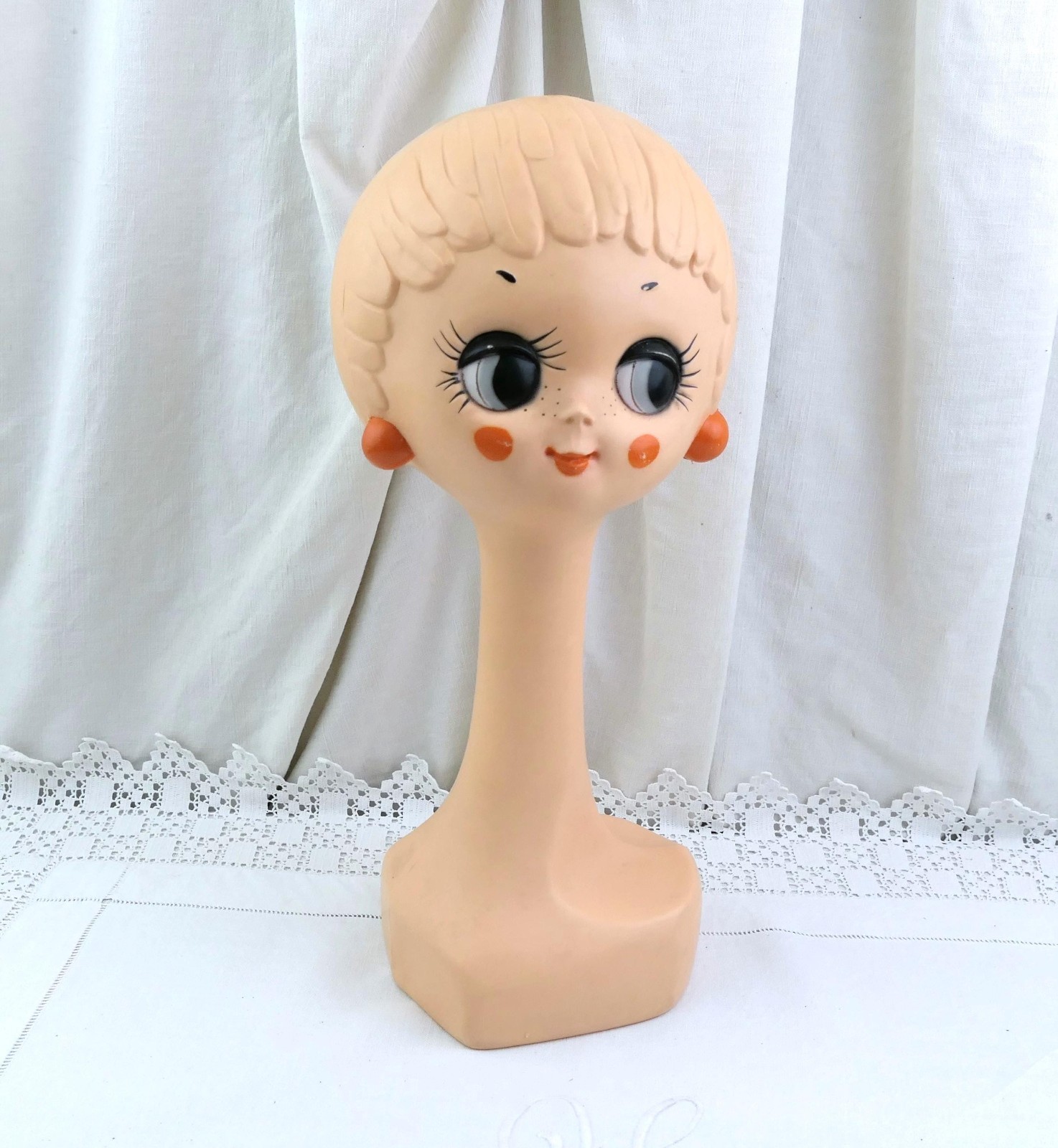 Vintage French 1960s Twiggy Head Shop Display, Retro Mid Century Hat Stand