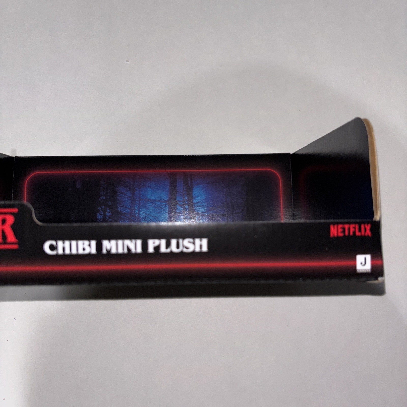 Netflix Stranger Things Jazwares Chibi Plush Store Display Box for Collectibles