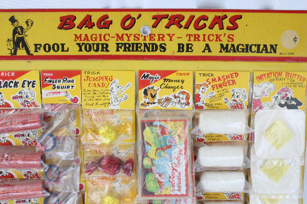 1950’s Bag O’ Tricks Original Retail Store Card Display 6 Trick Items of 6 Each