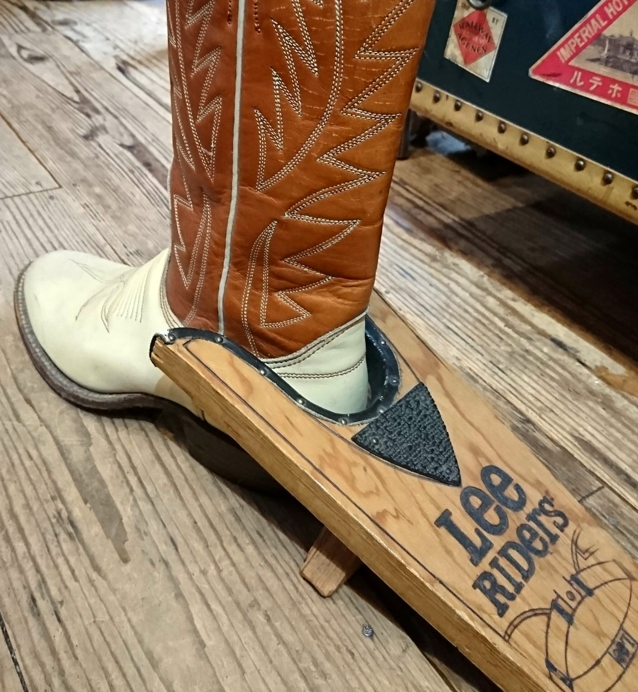 1970’s Lee Riders Vintage Boot Jack Advertising Sign Buddy Lee Display USA