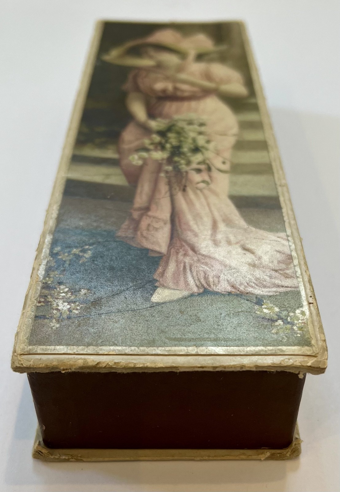 ANTIQUE EMPTY SPOKANE WASHINGTON CRACKER CO BOX W/ EDWARDIAN LADY IN PINK DRESS