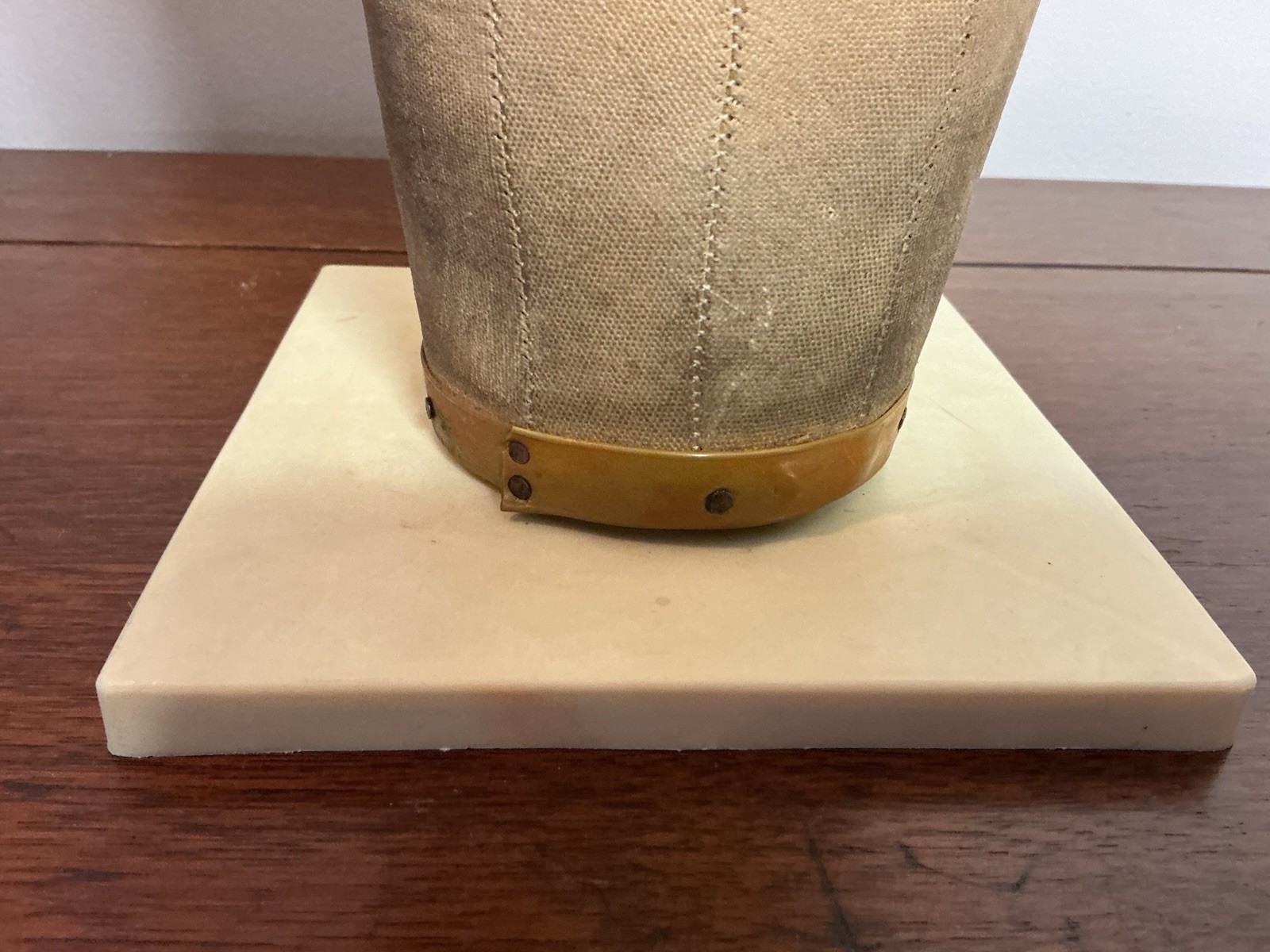 ANTIQUE MILLINERY HEAD Store Display Primitive Hat Mannequi