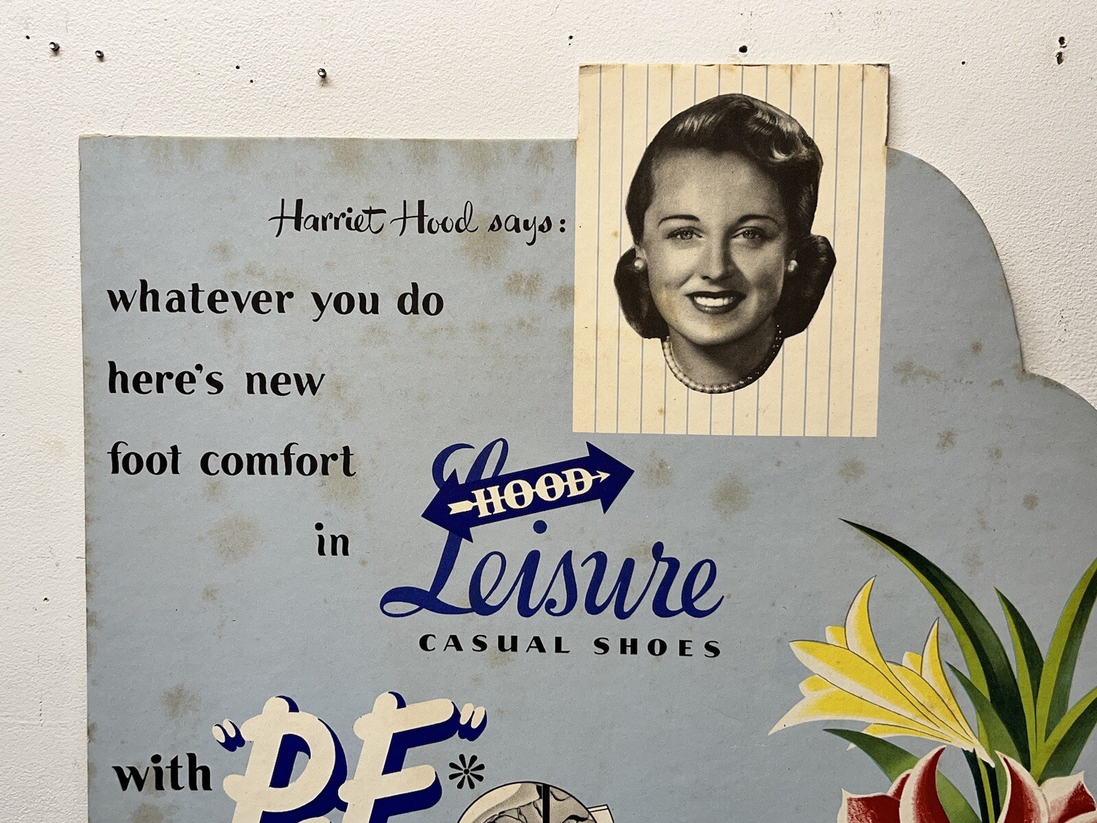Vtg 1940s Hood Shoes Advertising Easel Back Store Display Cardboard Sign 18.75”