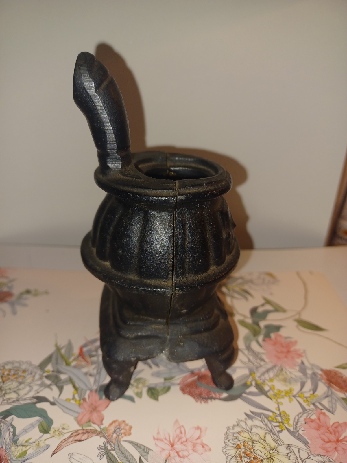 Vintage Miniature 5 Inch Cast Iron Pot Belly Stove