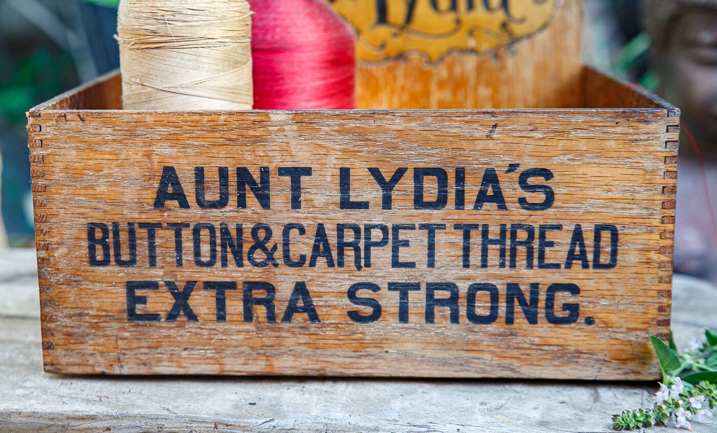 Vintage 1920s Wooden Ad Display Box Aunt Lydia’s Button & Carpet Thread