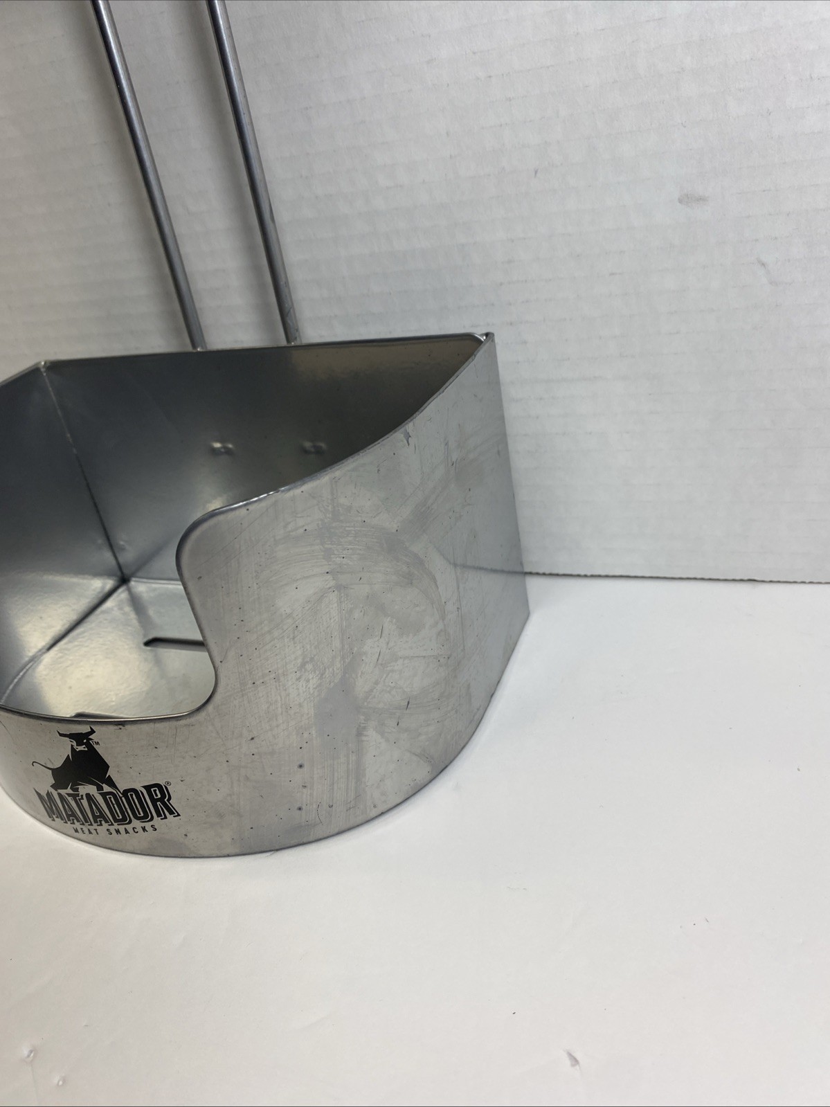 Matador Meat Large Canister – Display Retail Store DISPLAY RACK