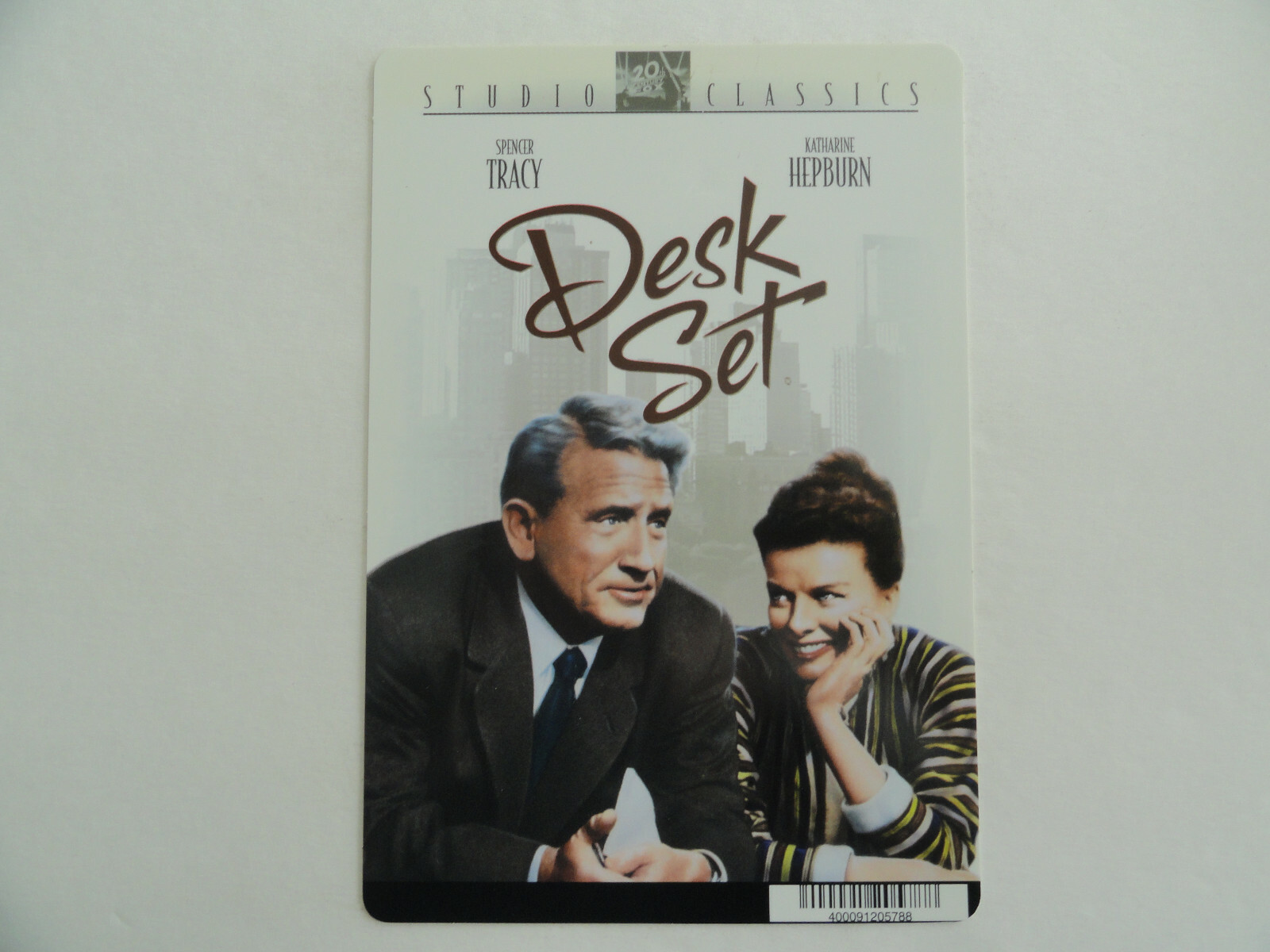 DESK SET – SPENCER TRACY – BLOCKBUSTER VIDEO BACKER CARD 5″X8″ NO MOVIE