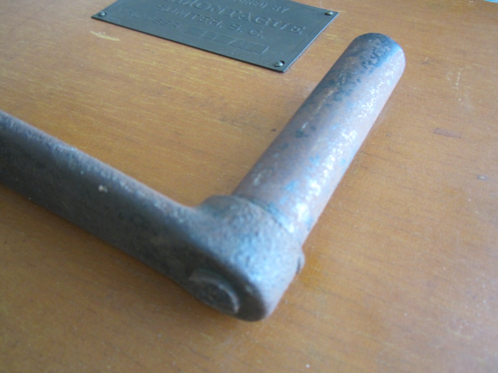 1890s Hand Crank Product Display B.L. Montegue Inc.