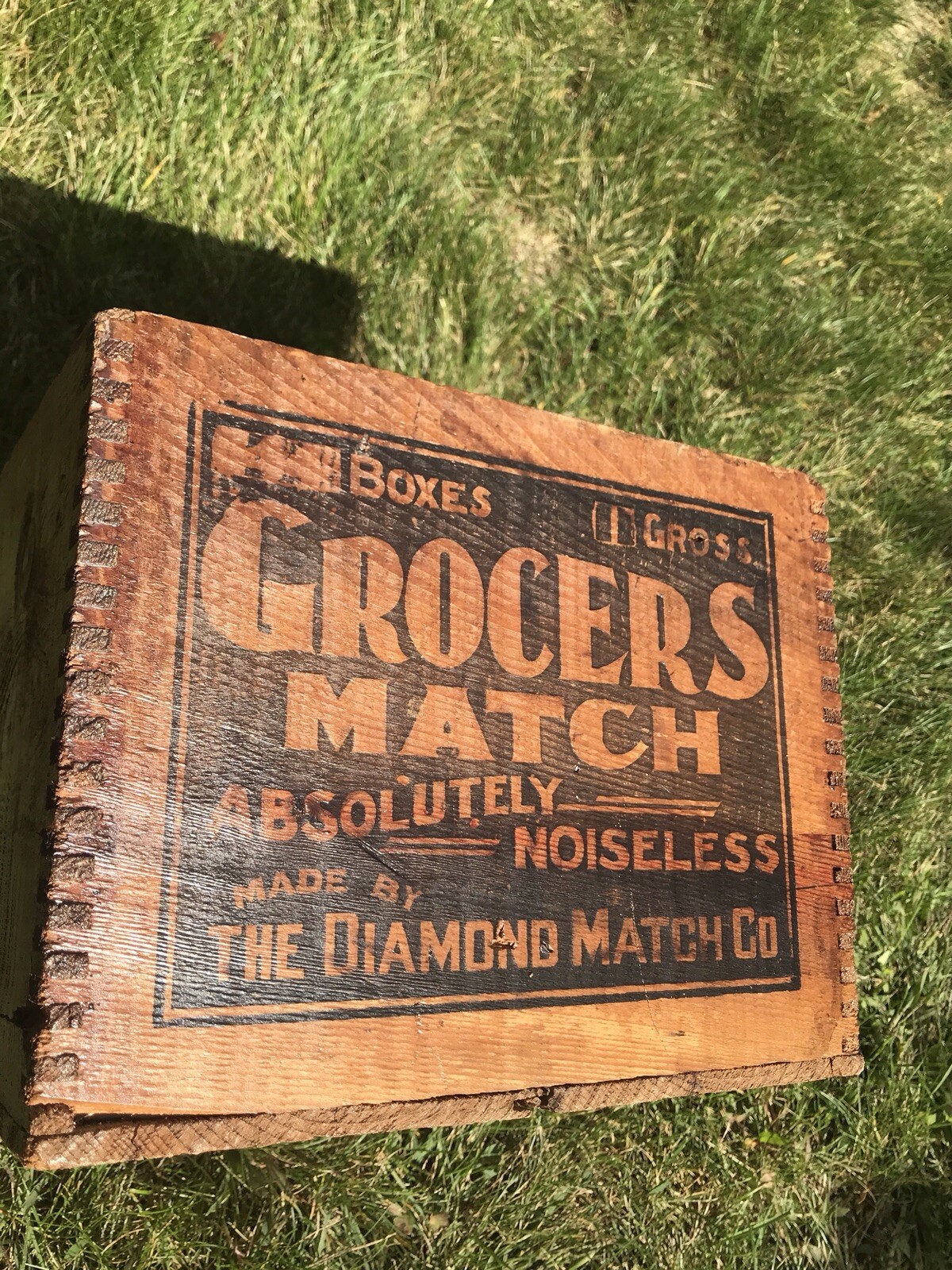 RARE ANTIQUE Grocers DIAMOND MATCHES WOODEN SHIPPING CRATE BOX RAILROAD N.H.