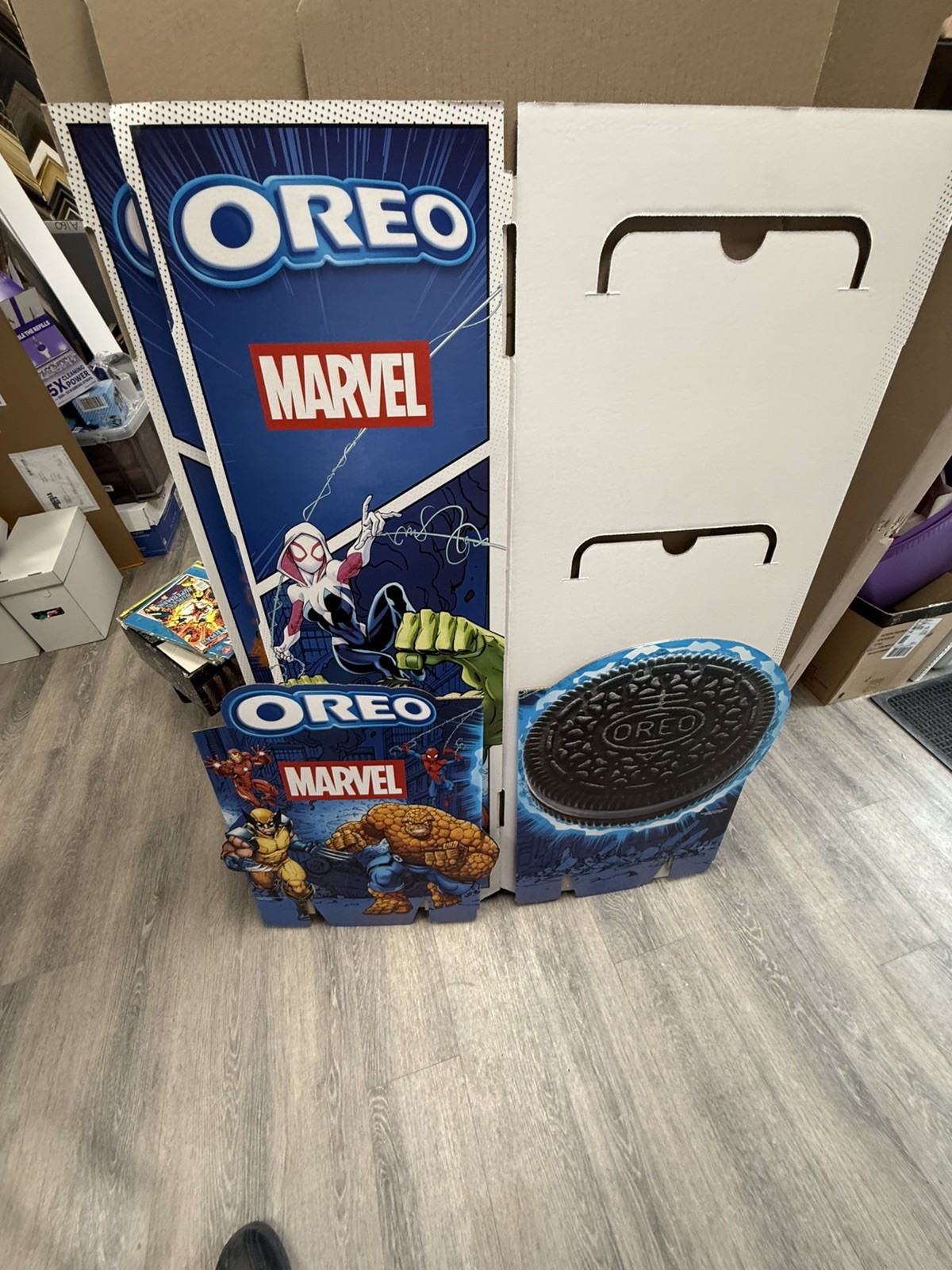 Oreo Cookies Marvel Comics Store Display Unused Wolverine Spider-Man X-Men small