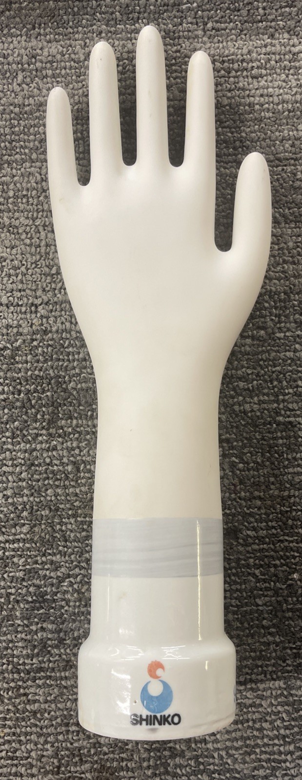Vintage Shinko Porcelain Hand Glove Jewelry Display 035/M 14” Tall