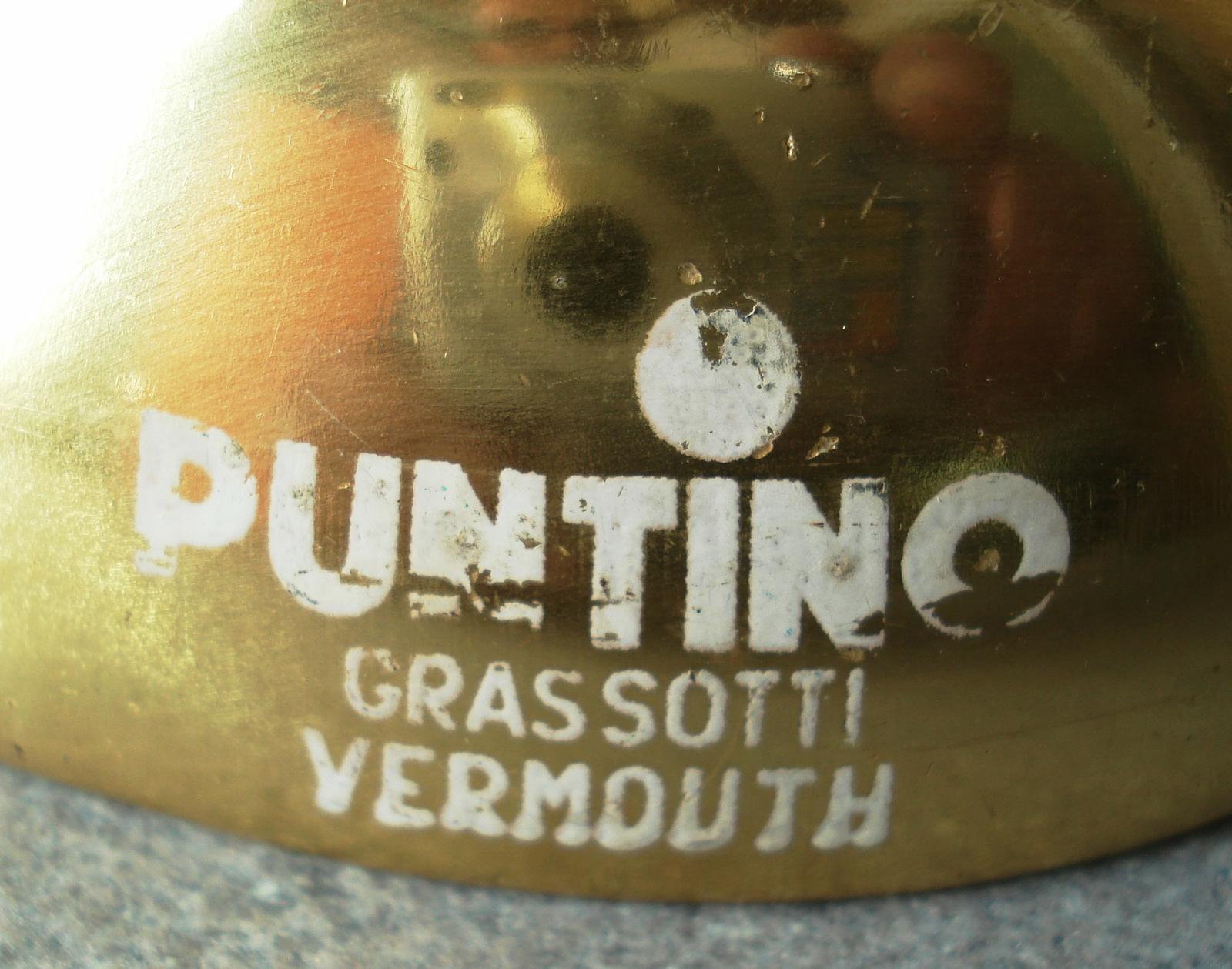 VINTAGE ALUMINIUM ADVERTISING ASHTRAY VERMOUTH WINE CHUBBY DOT