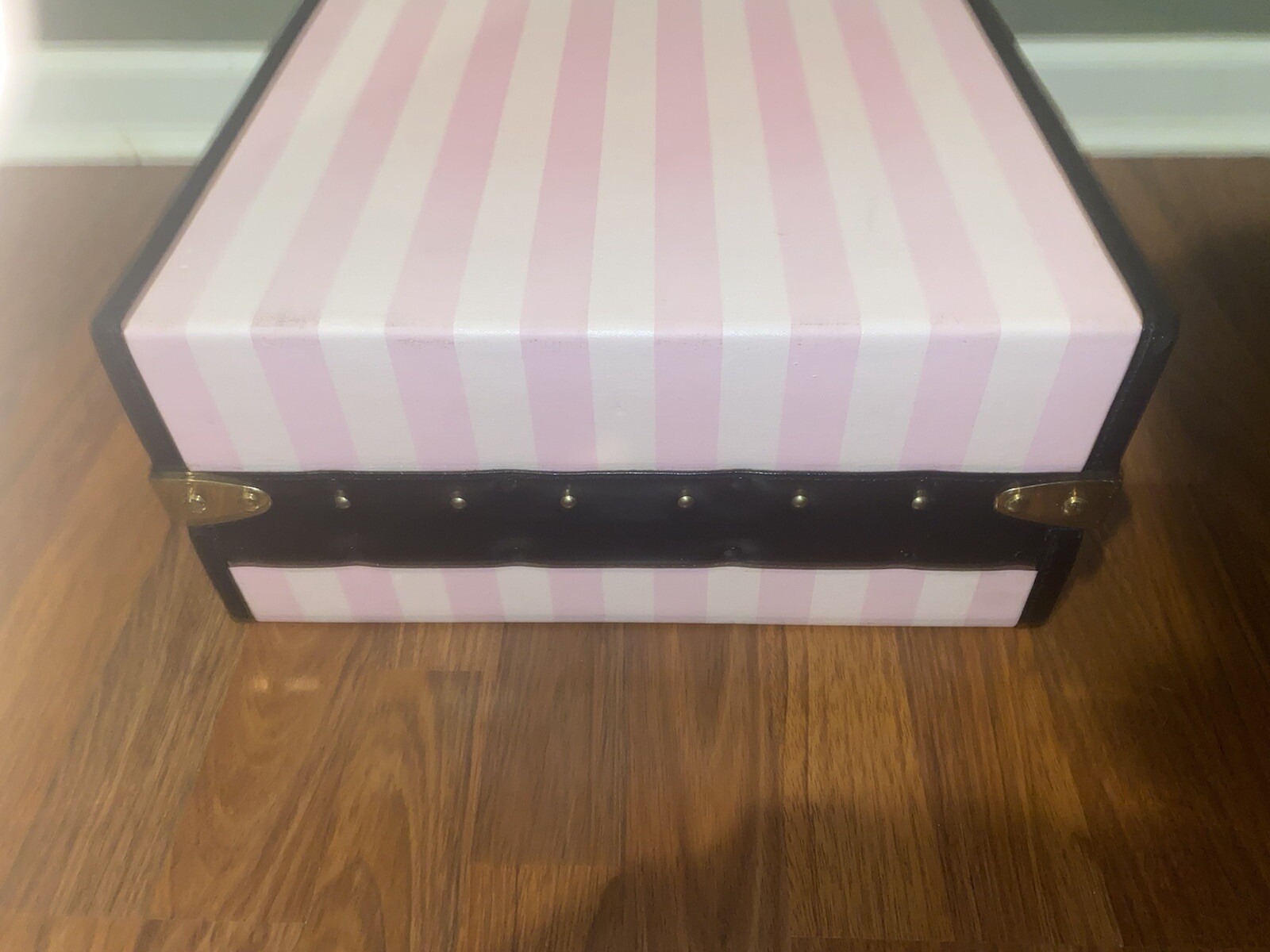 Vintage Victoria’s Secret Store Display Luggage Prop Pink RARE VS