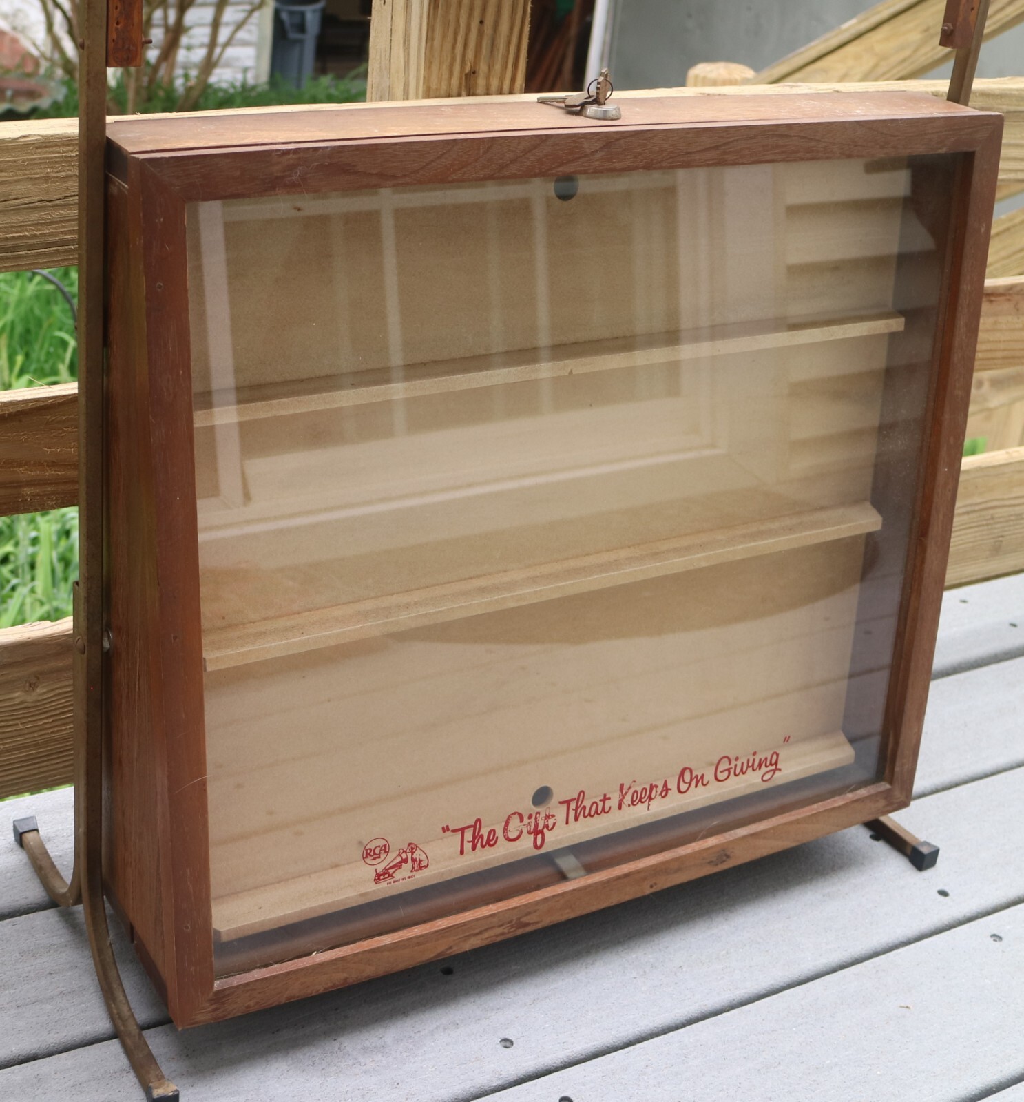 VTG RCA Store Counter Display w/ Lock & Key – Local pickup Philly/south jersey