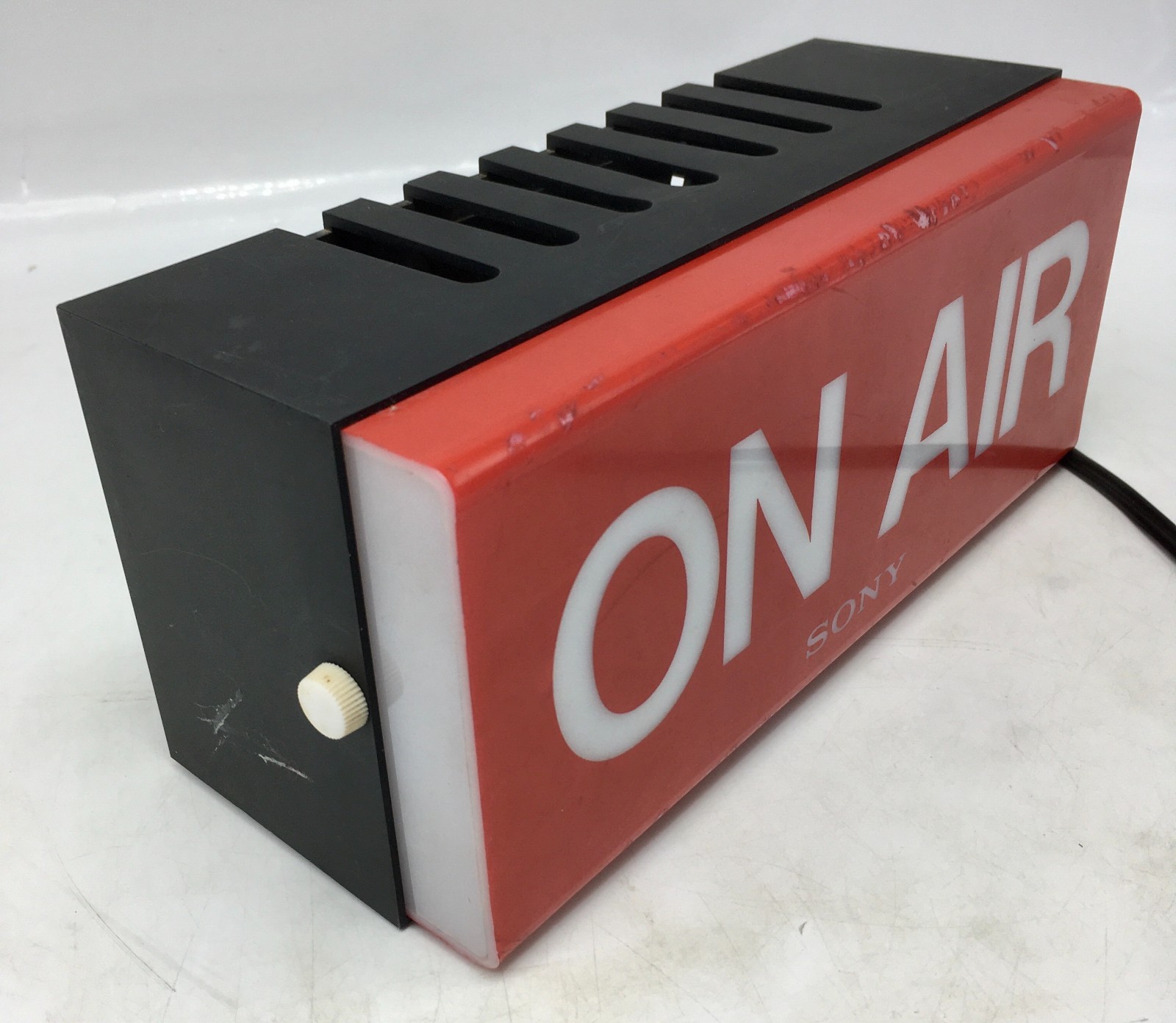 SONY Vintage Electric Store Sign Promotional Display ON AIR RED Light used 100V