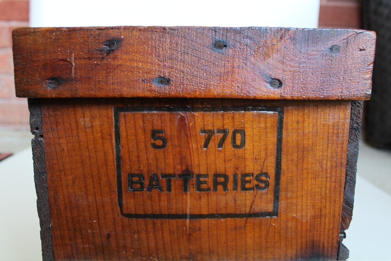 Antique 1920’s EVEREADY Batteries Large Wood Advertising Crate (27″)