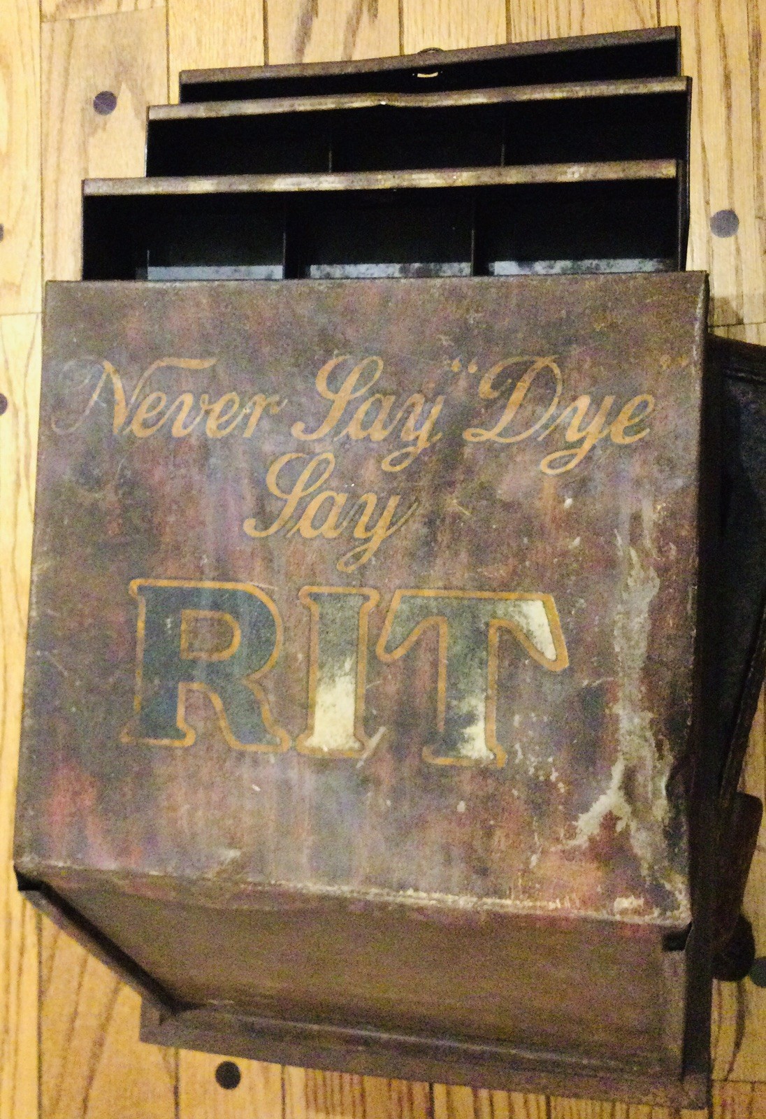 ANTIQUE c.1920 ADVERTISING GENERAL STORE DISPLAY CABINET “NEVER SAY DYE SAY RIT”