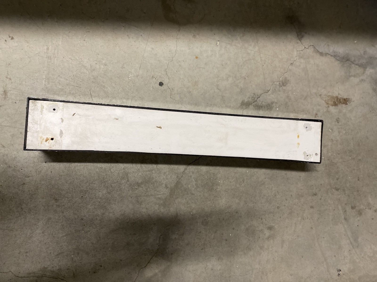 Letter I Ex Sign Black Edge White Front Plex