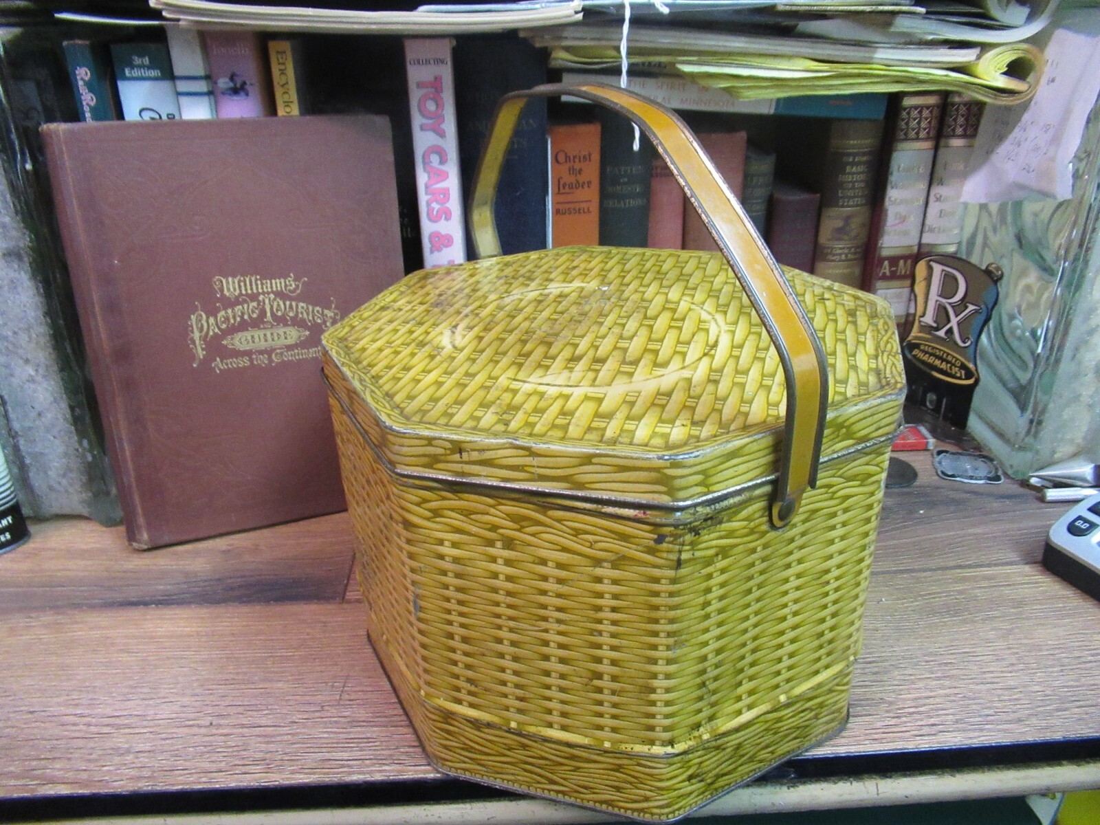 VINTAGE STORE TIN LOOSE WILES BISCUIT COUNTER DISPLAY BIN EARLY 1900 CAN