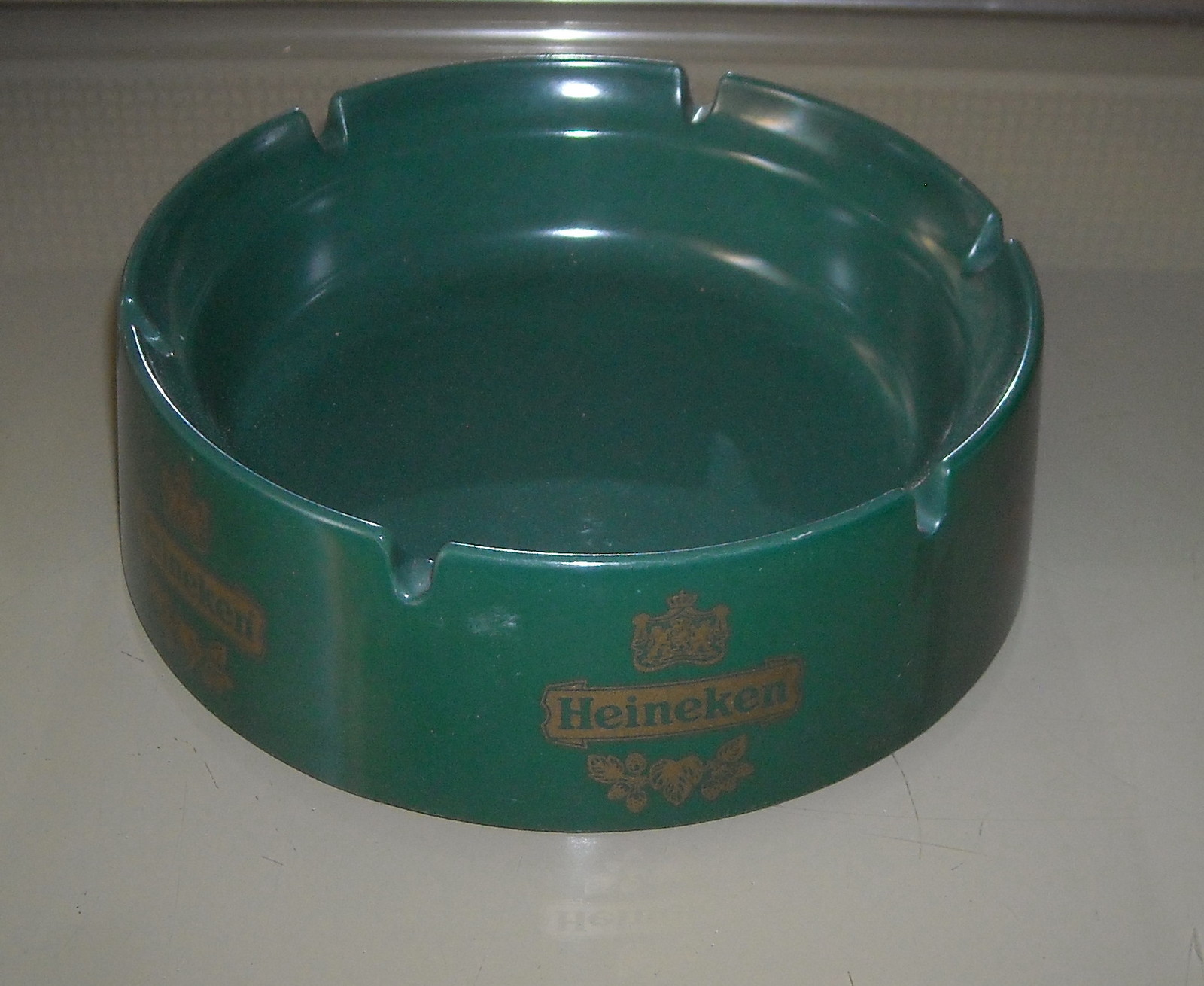 ADVERTISING ASHTRAY_COLLECTIBLE_BEER_HERALDIC COAT OF ARMS_DECORATIVE_LARGE