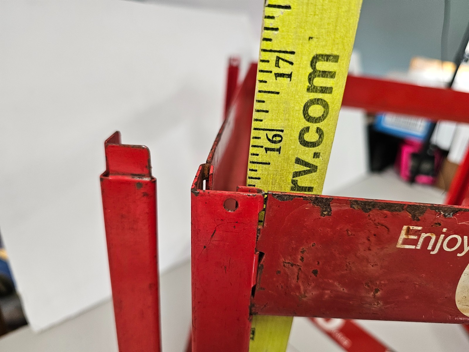 Coca-Cola Heavy Duty Metal Store Display Rack – 9 Plaques 8 Rails – VTG