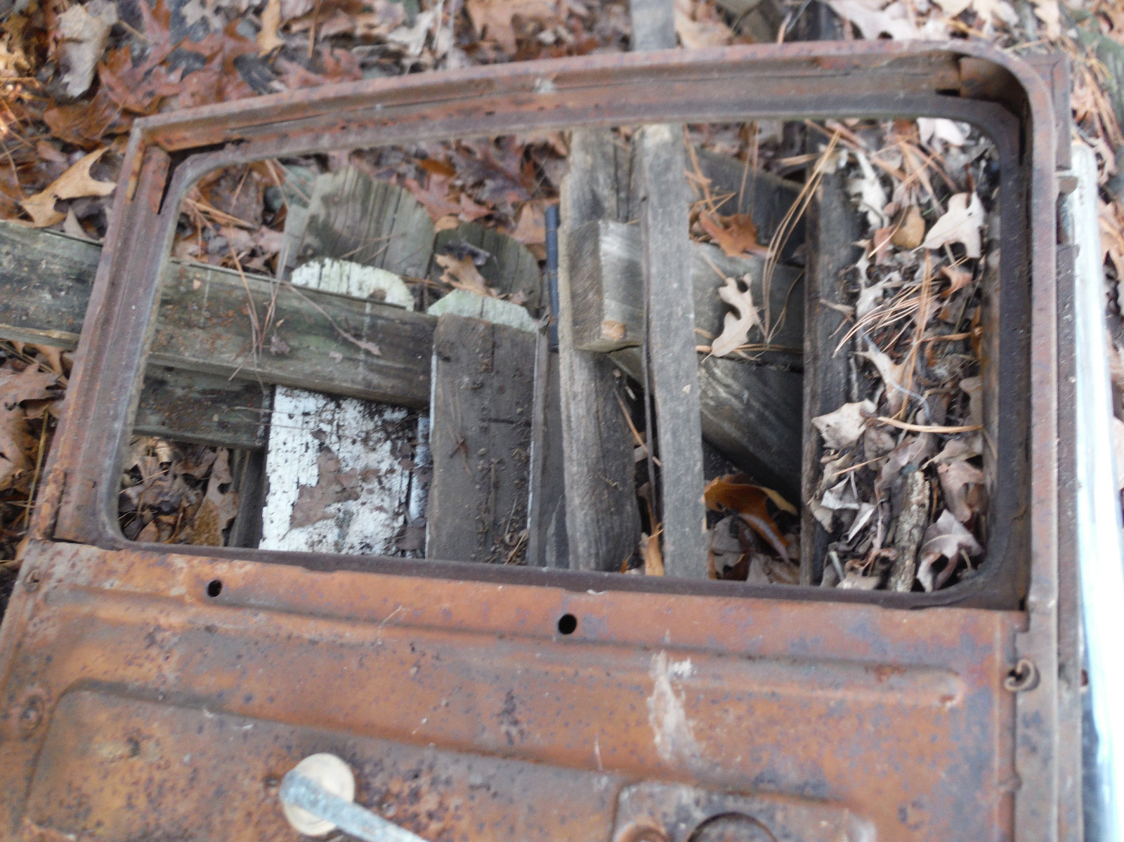 Antique Auto Suicide Door for Signage or Wall Display Pick Up Only) 42 hi x 28