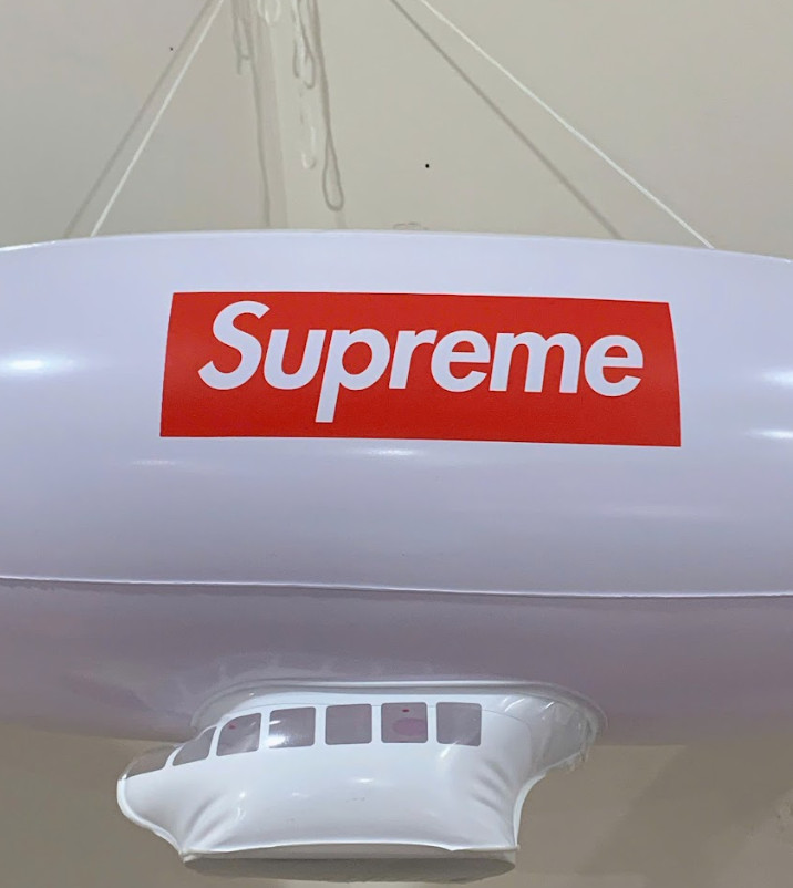 Supreme FW17 Inflatable Blimp Red White Box Logo Streetwear Display Collectible