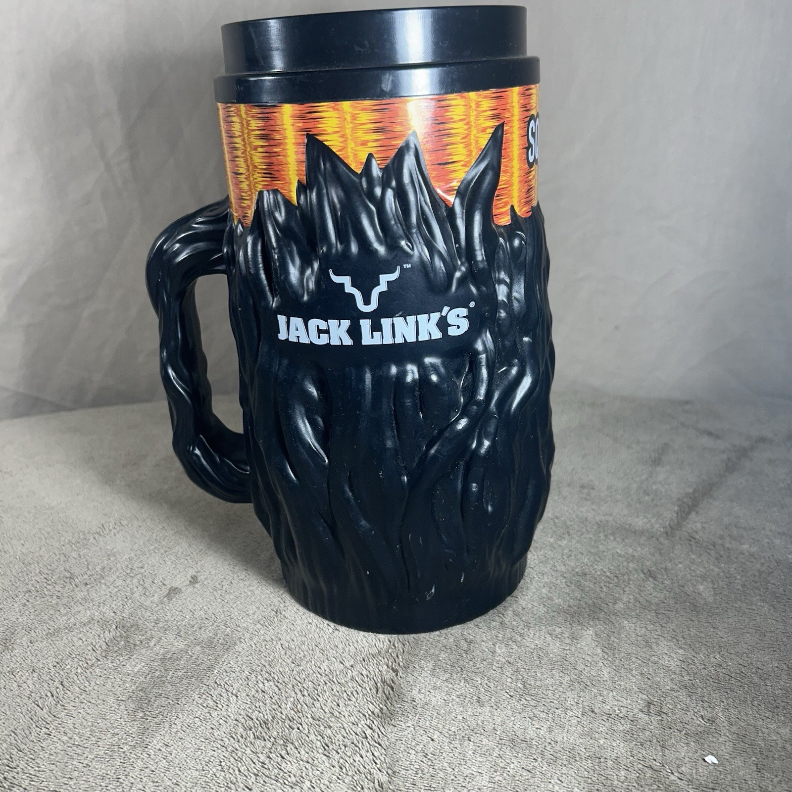 Jack Link’s Sasquatch Squatch Oversized 24’ Plastic Mug Bigfoot Advertising Cup