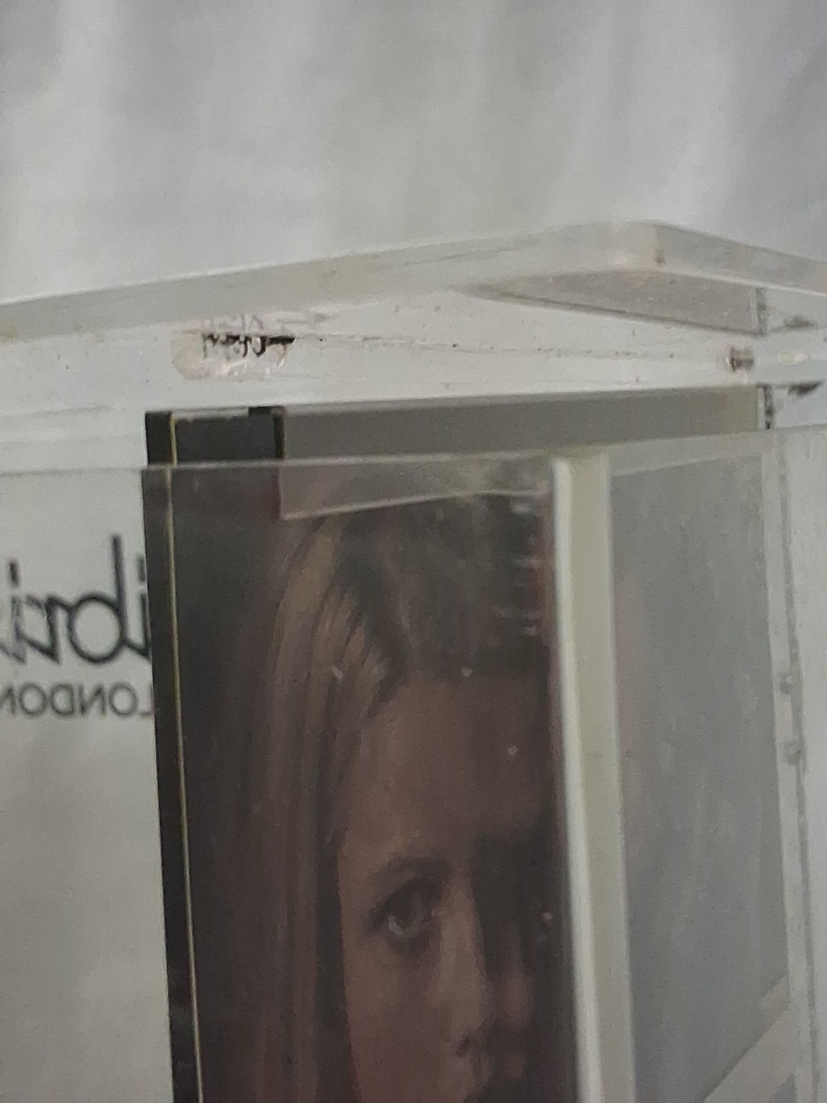 Vintage Colibri of London Locking Key Rotating Countertop Display Case *READ*
