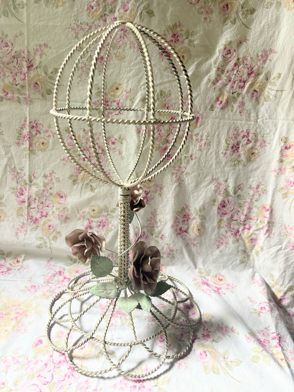 Vintage Shabby Hat Wig Stand Holder Twisted Wire Metal Pale Pink Roses 16”