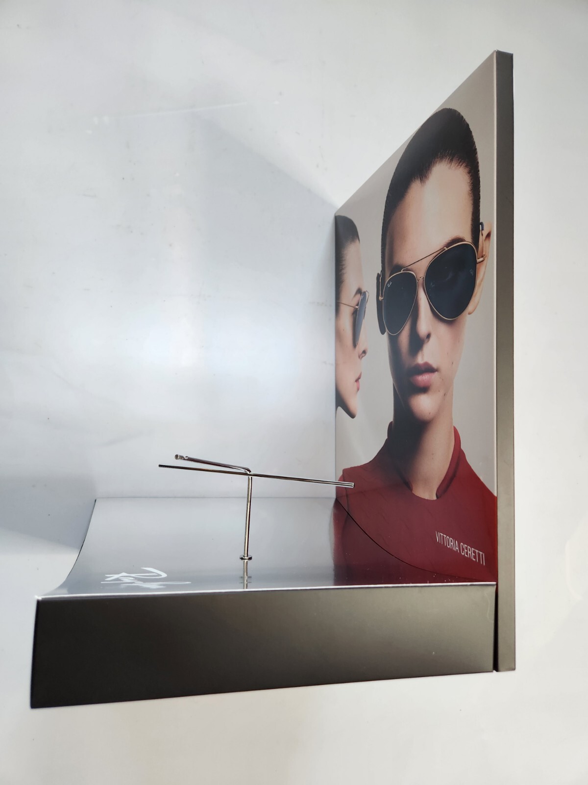 RAY-BAN REVERSE COLLECTION ONE PIECE LOGO DISPLAY UNIT IN MULTI-COLOR CARDBOARD