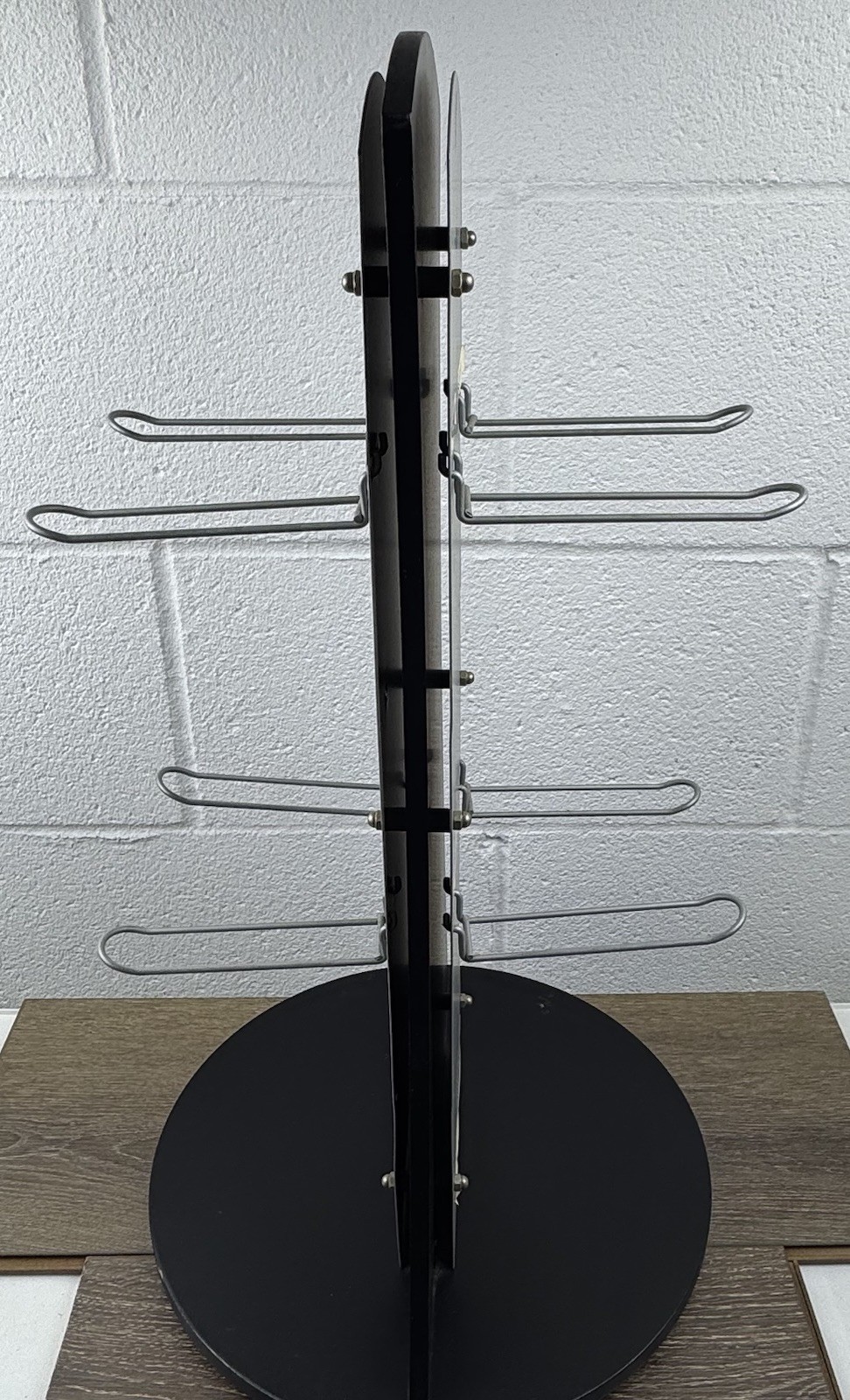 Soft Spikes Black Widow Golf Store Display Rotating Black Gray Man Cave