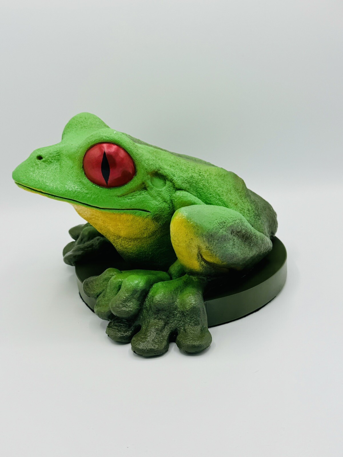 CUSTOM JUPITER FROGSKINS STATUE DISPLAY FOR OAKLEY SUNGLASSES LARGE DISPLAY HEAD