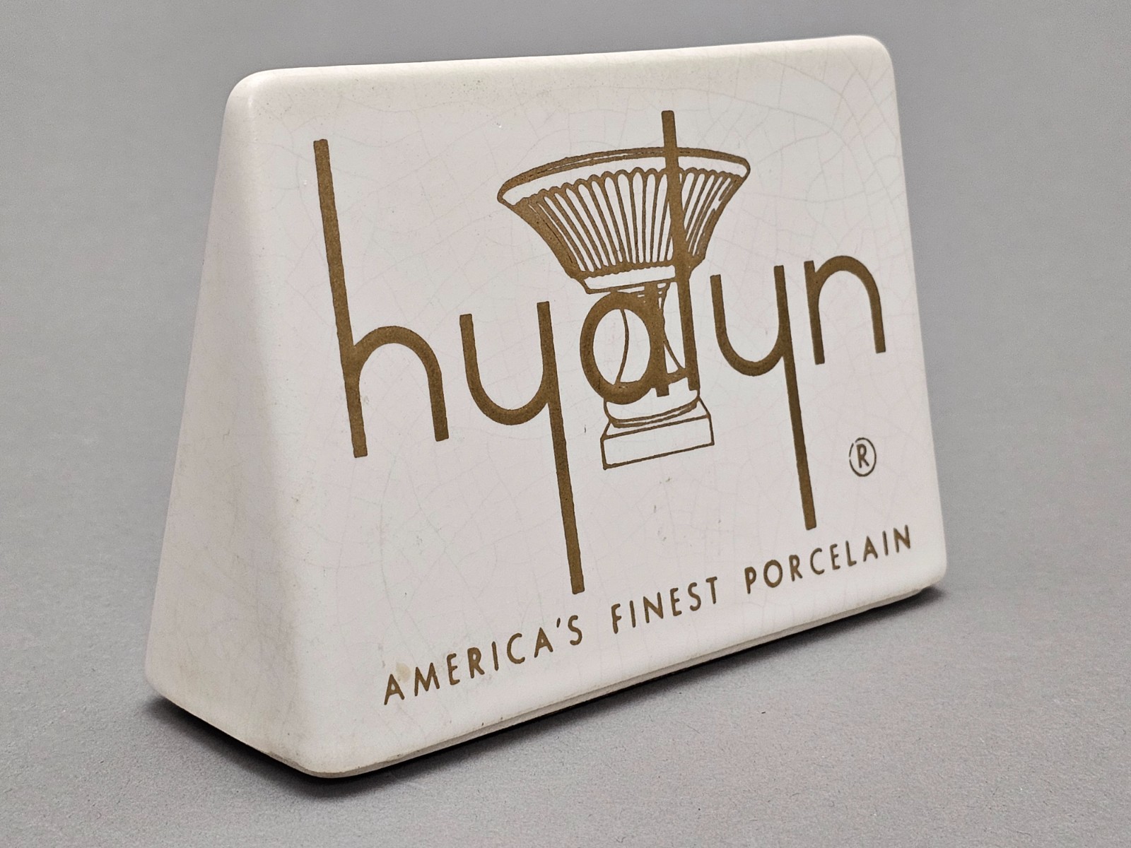Hyalyn Porcelain Point of Sale Display